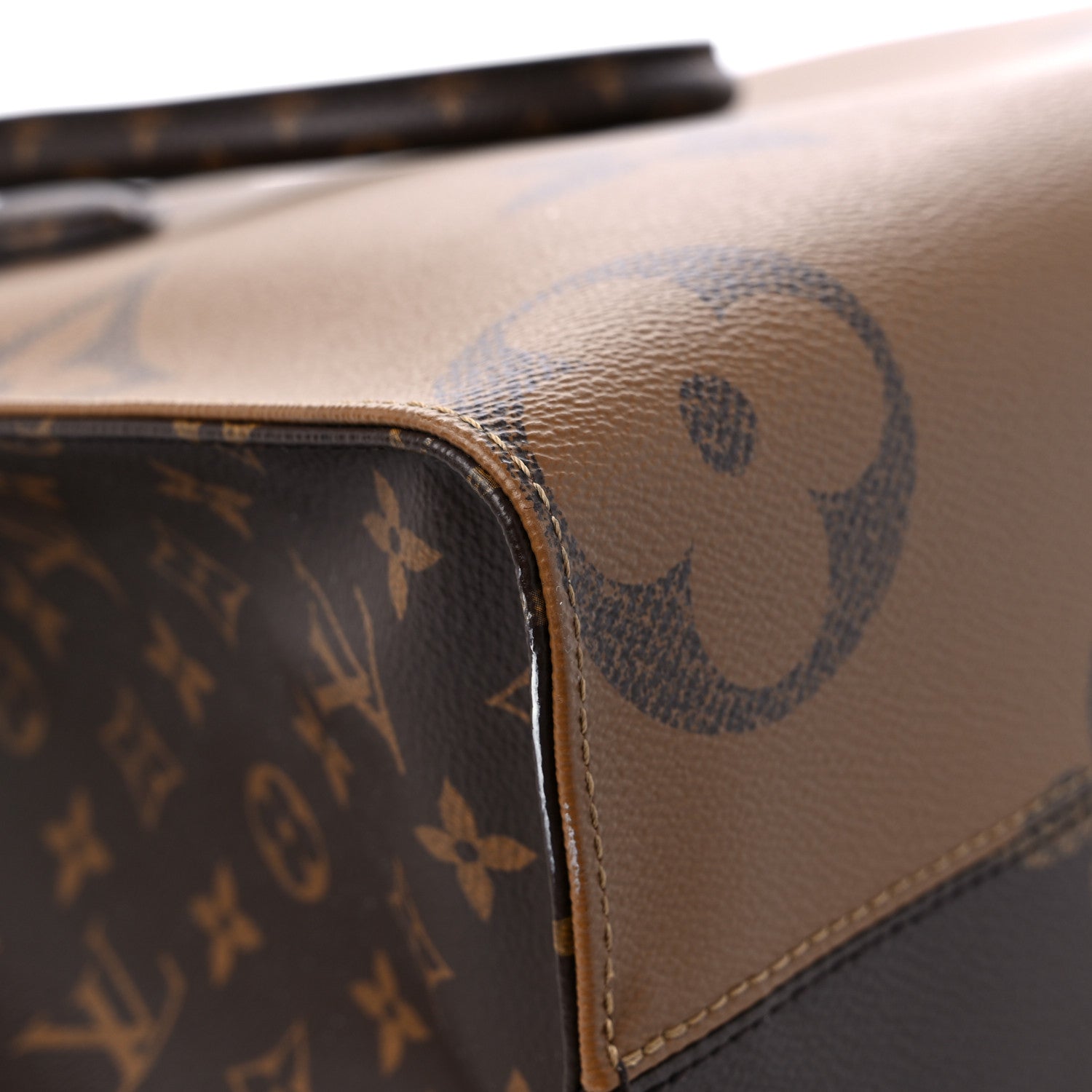 Louis Vuitton Reverse Monogram Giant Onthego MM 10 of 12