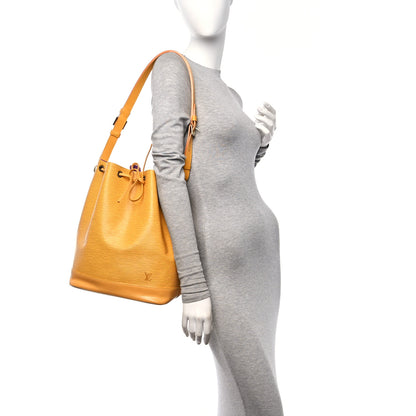 Louis Vuitton Epi Noe Tassil 2 of 17