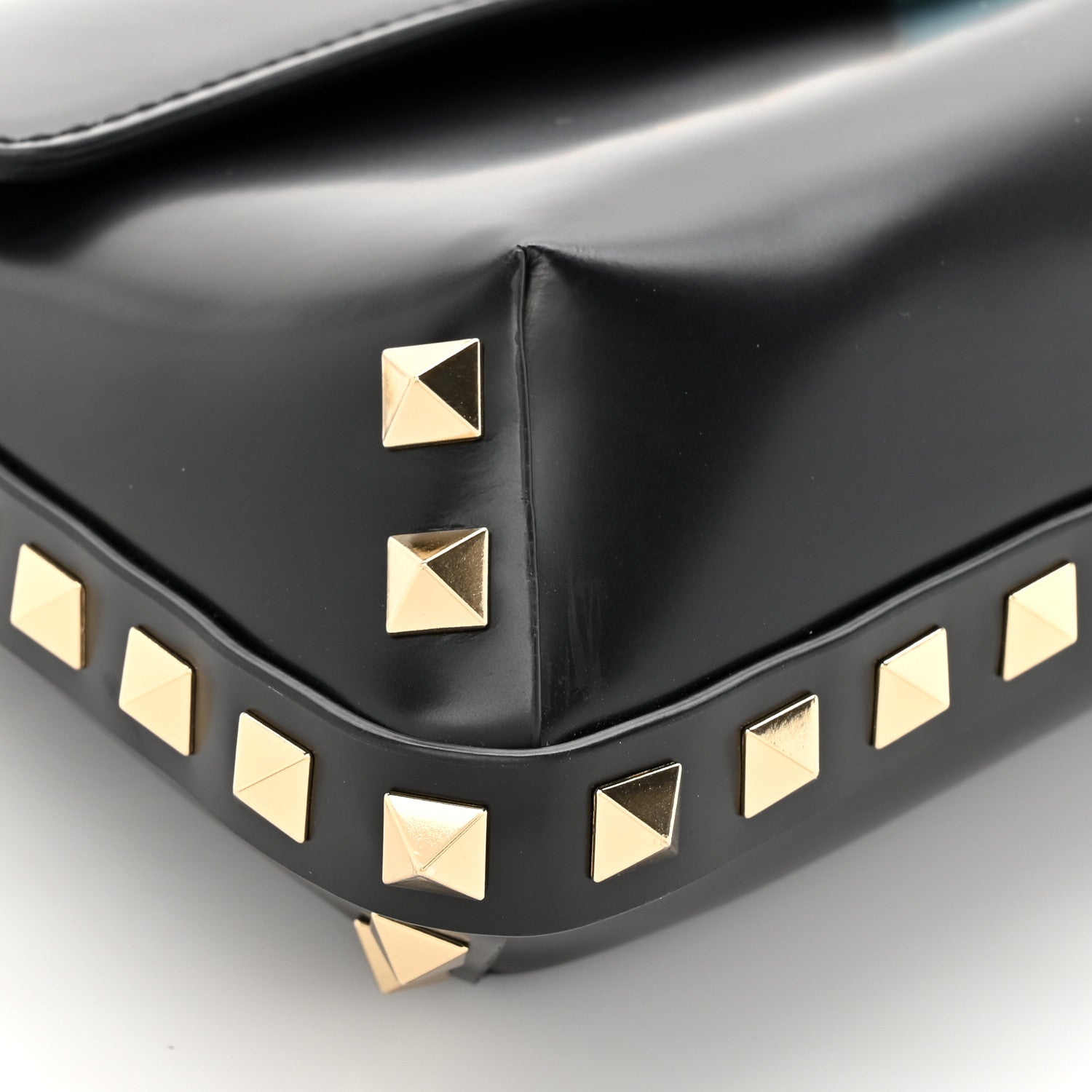 Valentino Garavani Brushed Calfskin Rockstud Flip Lock Chain Shoulder Bag Black 13 of 15