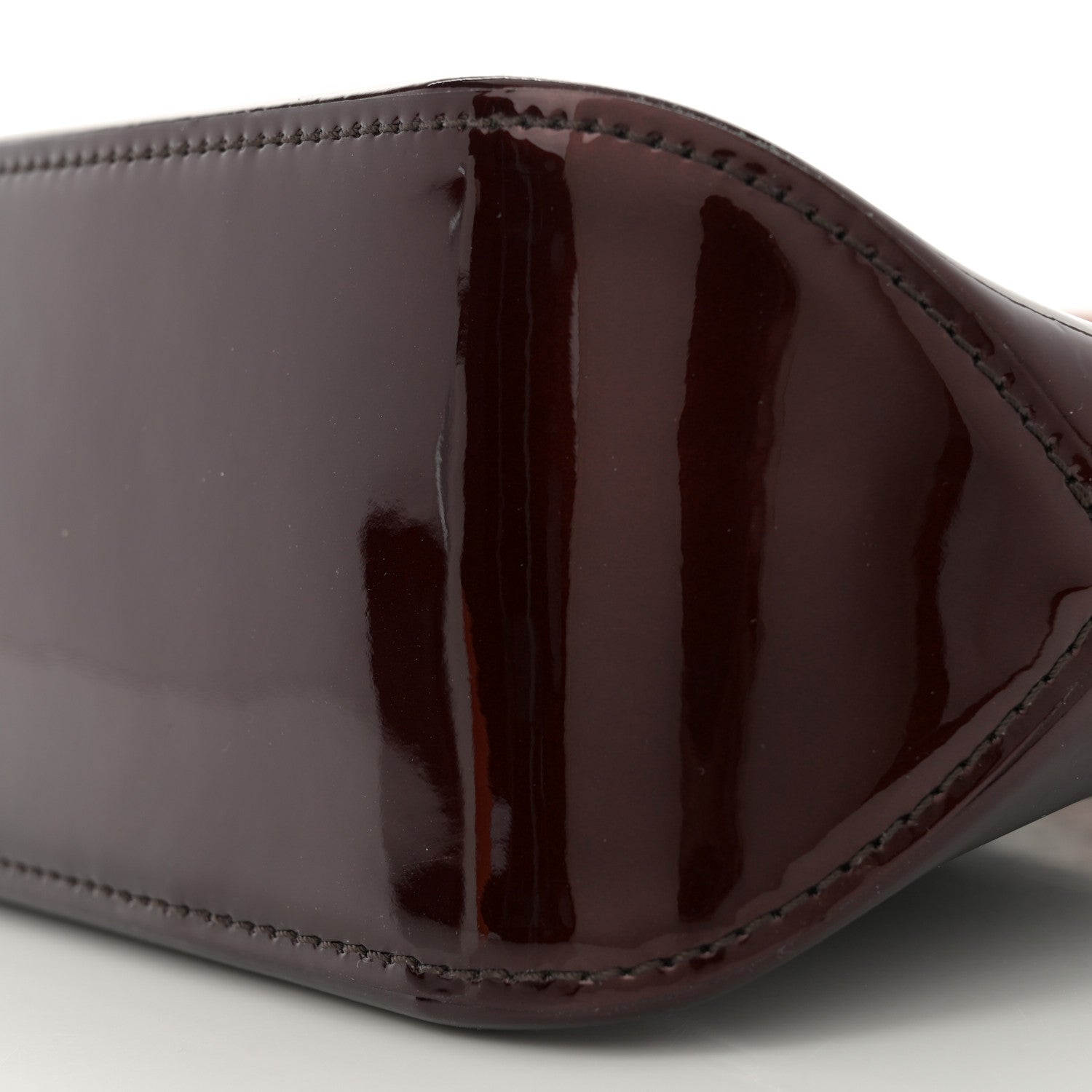 Louis Vuitton Vernis Brentwood Amarante 9 of 11