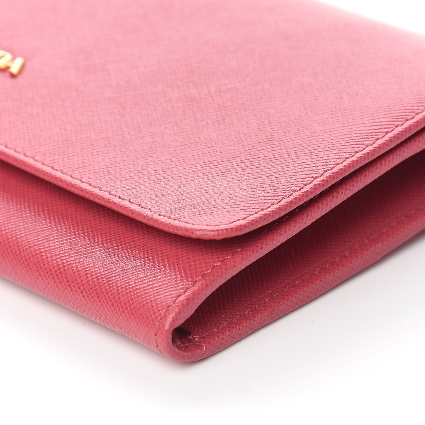 Saffiano Metal Oro Chain Wallet Peonia