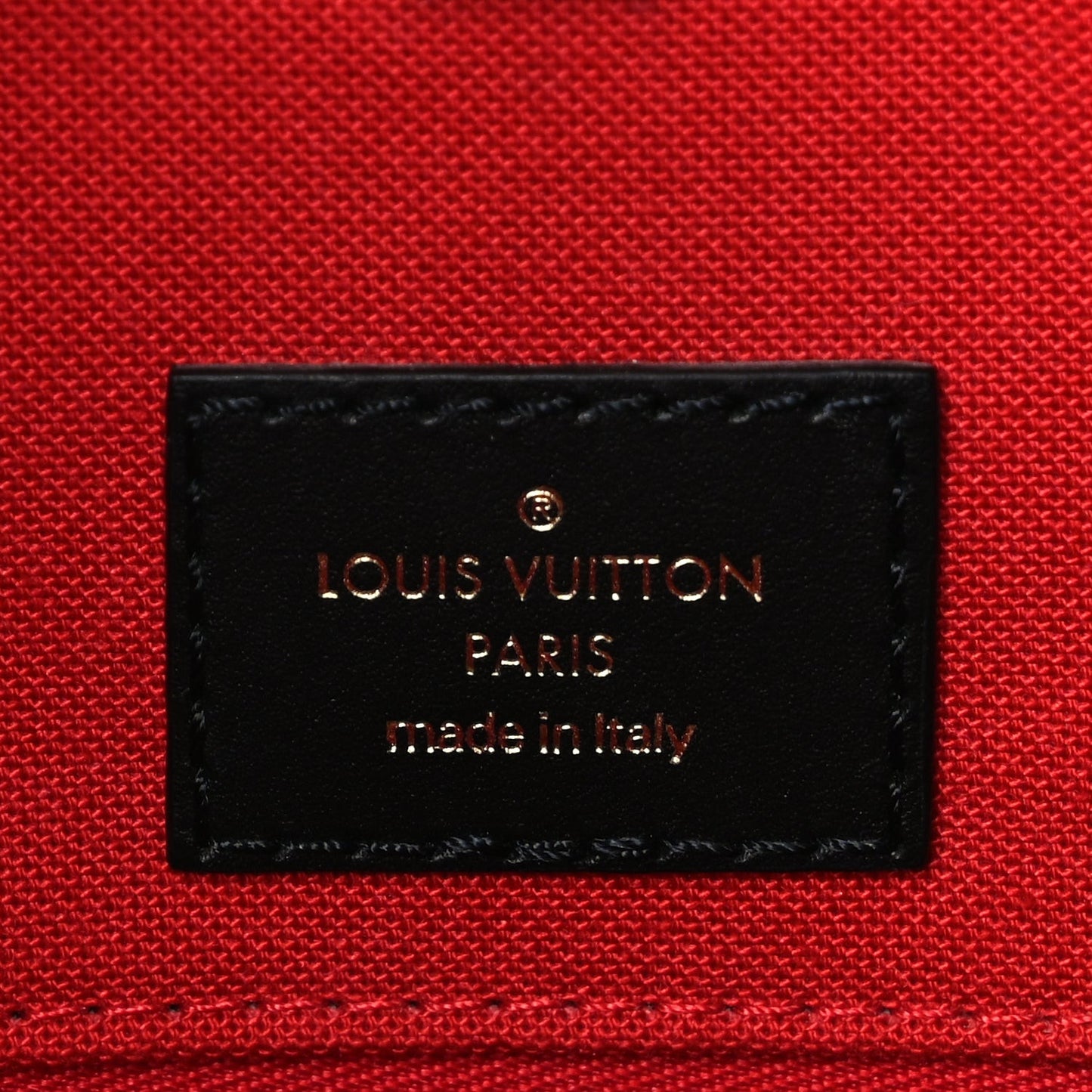 Reverse Monogram Giant Onthego MM