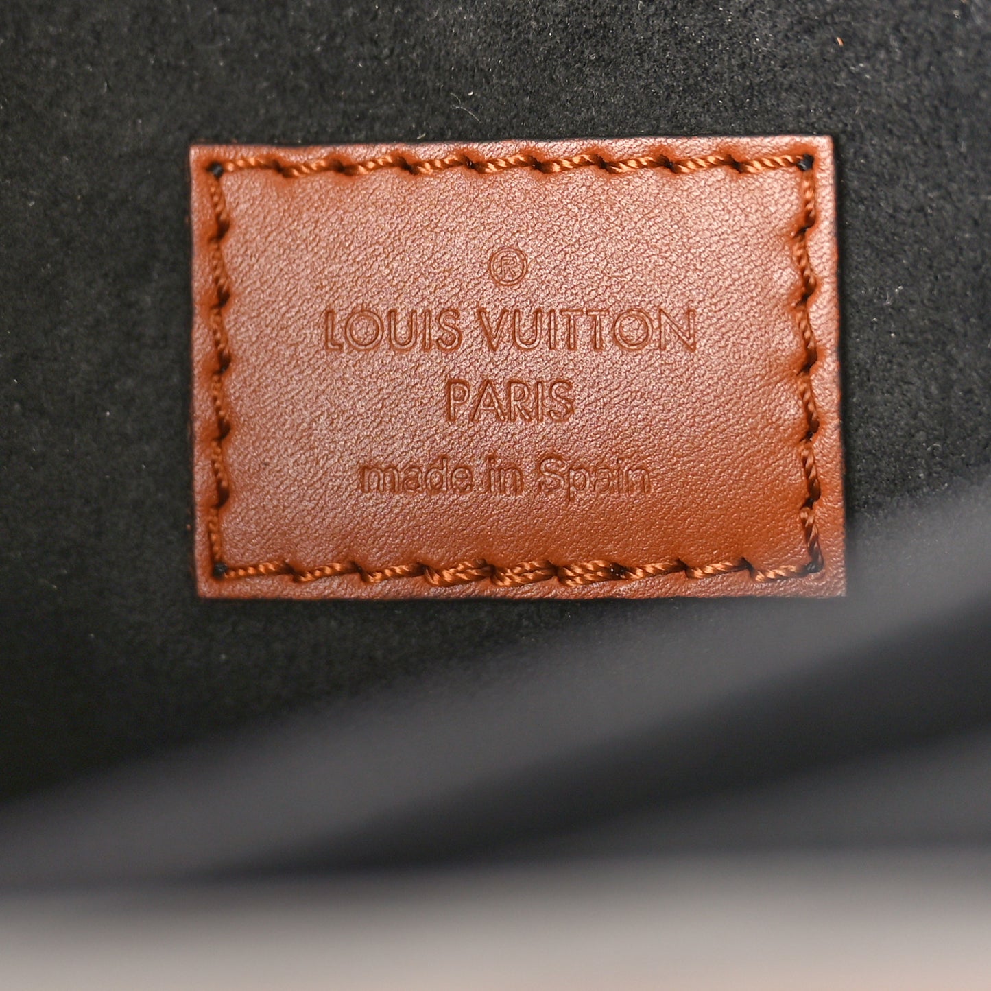 Reverse Monogram Dauphine MM