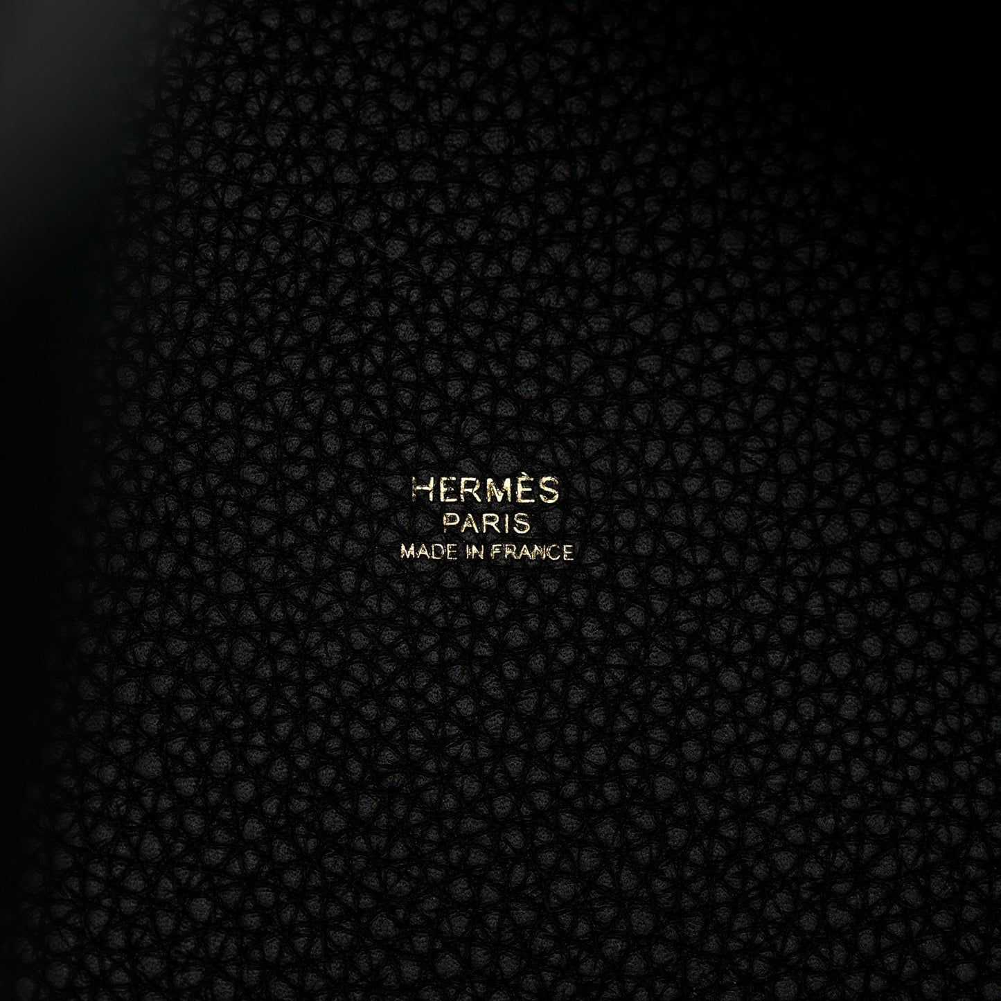 Taurillon Clemence Picotin Lock 22 MM Black