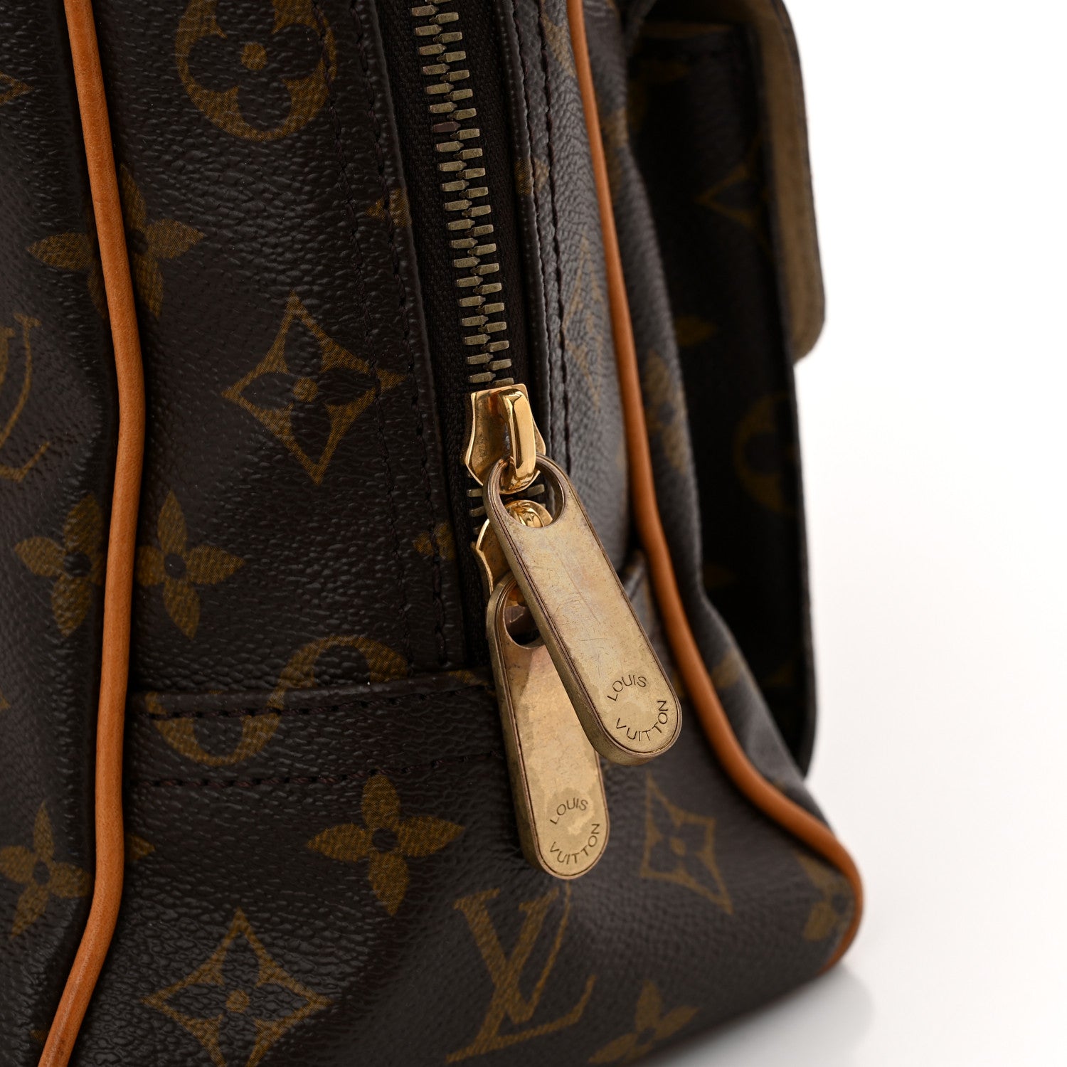Louis Vuitton Monogram Manhattan GM 12 of 14