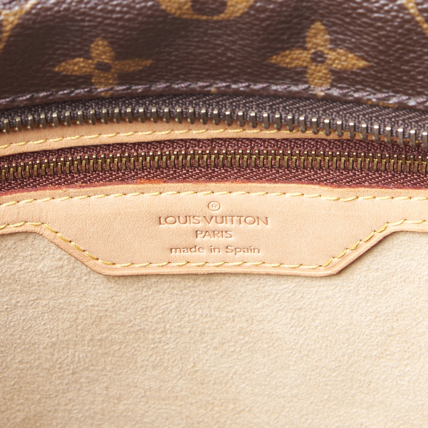 Louis Vuitton Monogram Luco 7 of 8