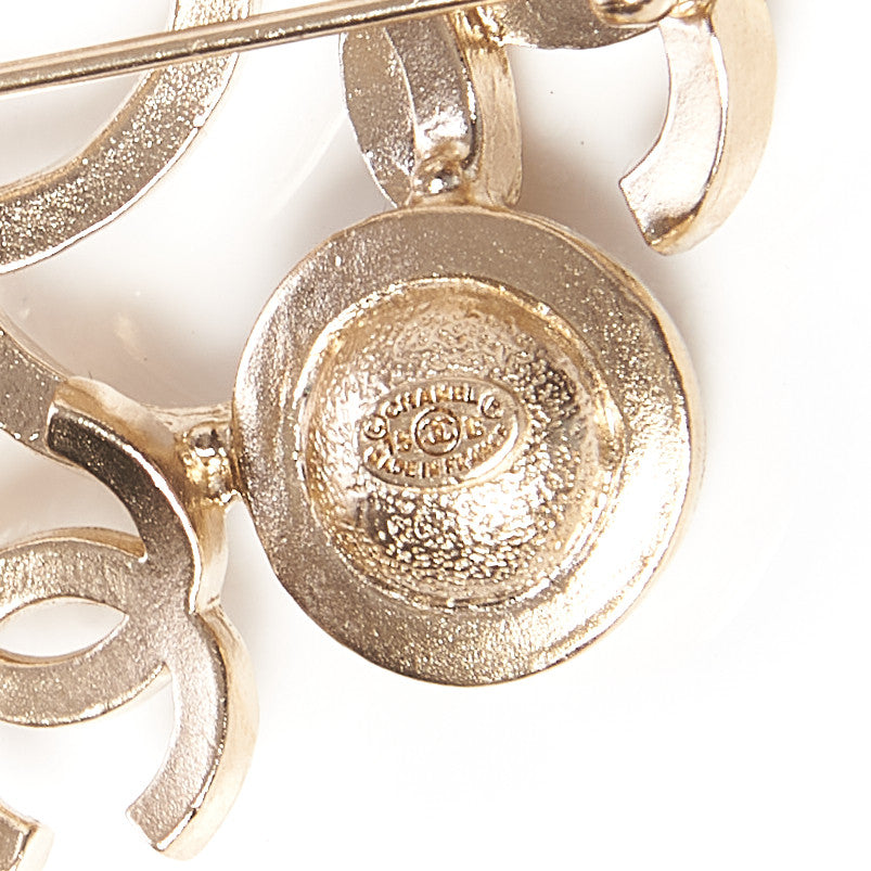 Pearl Crystal CC Brooch Light Gold