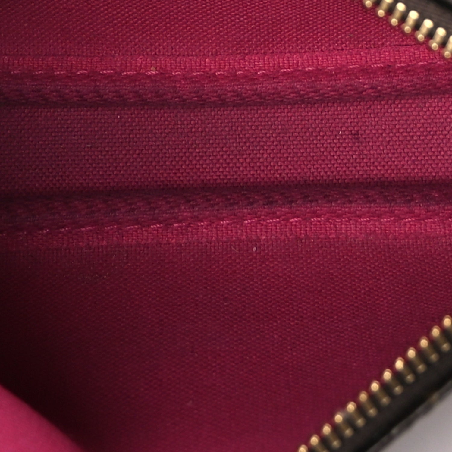 Louis Vuitton Monogram 2020 Christmas Animation Roller Coaster Mini Pochette Accessories Pivoine 4 of 8