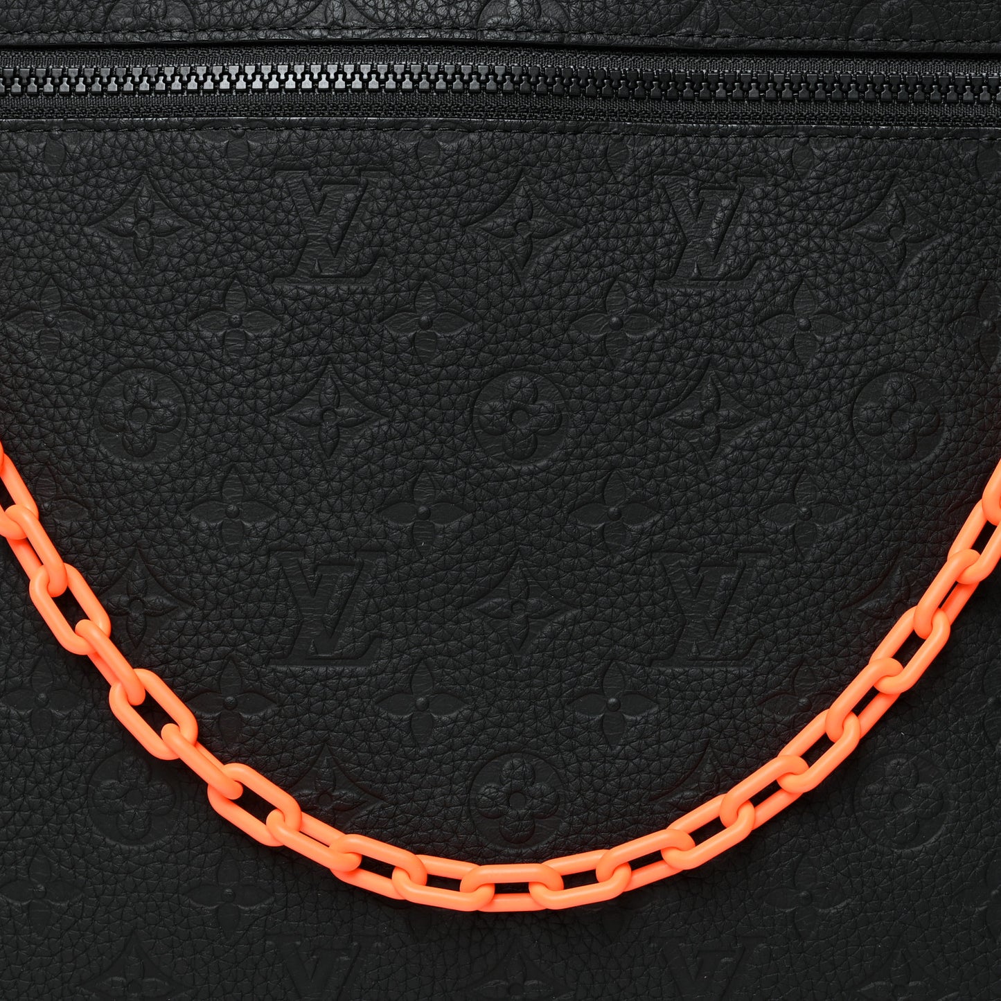 Taurillon Monogram Solar Ray A4 Pouch Black