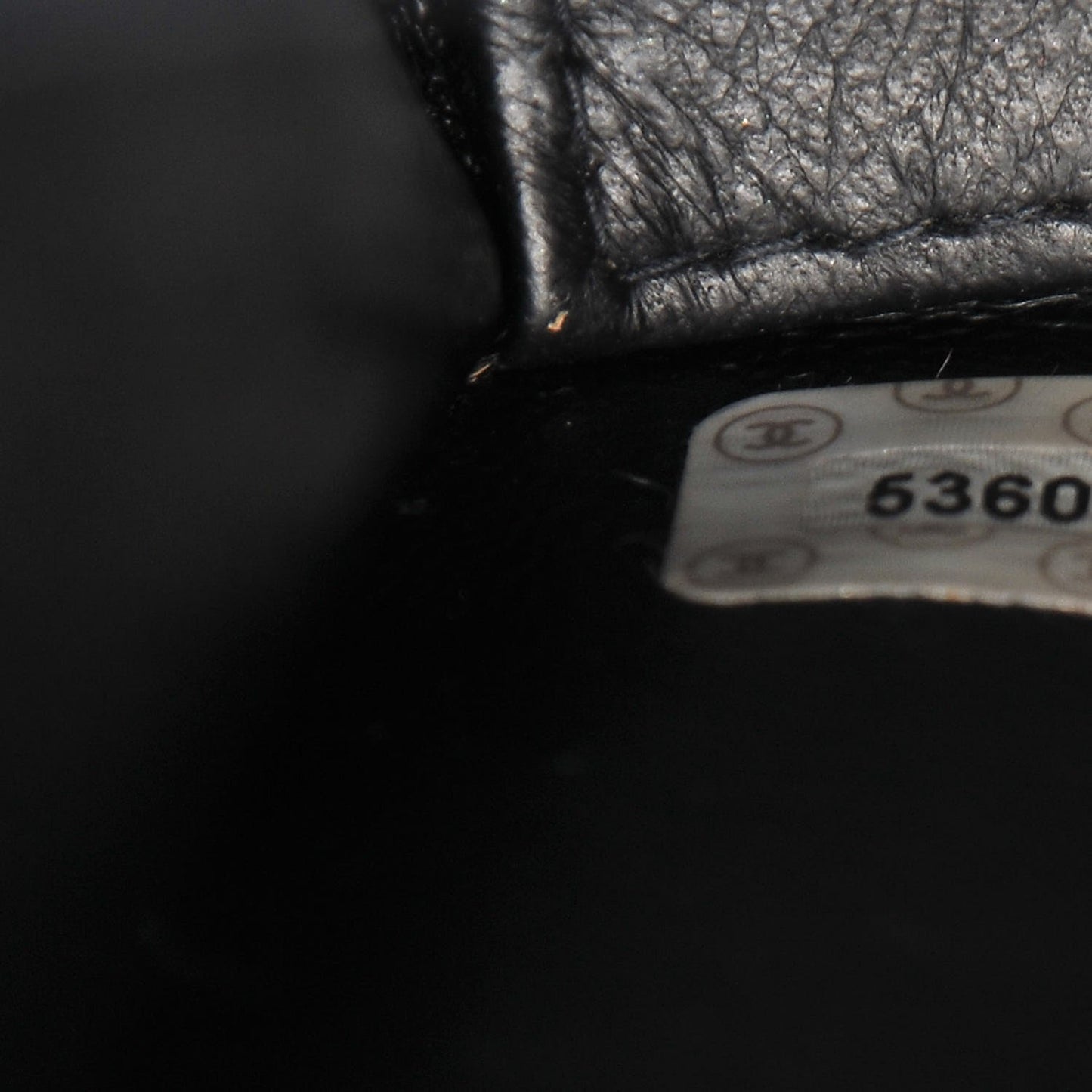 Caviar Stitch Medium Single Flap Black