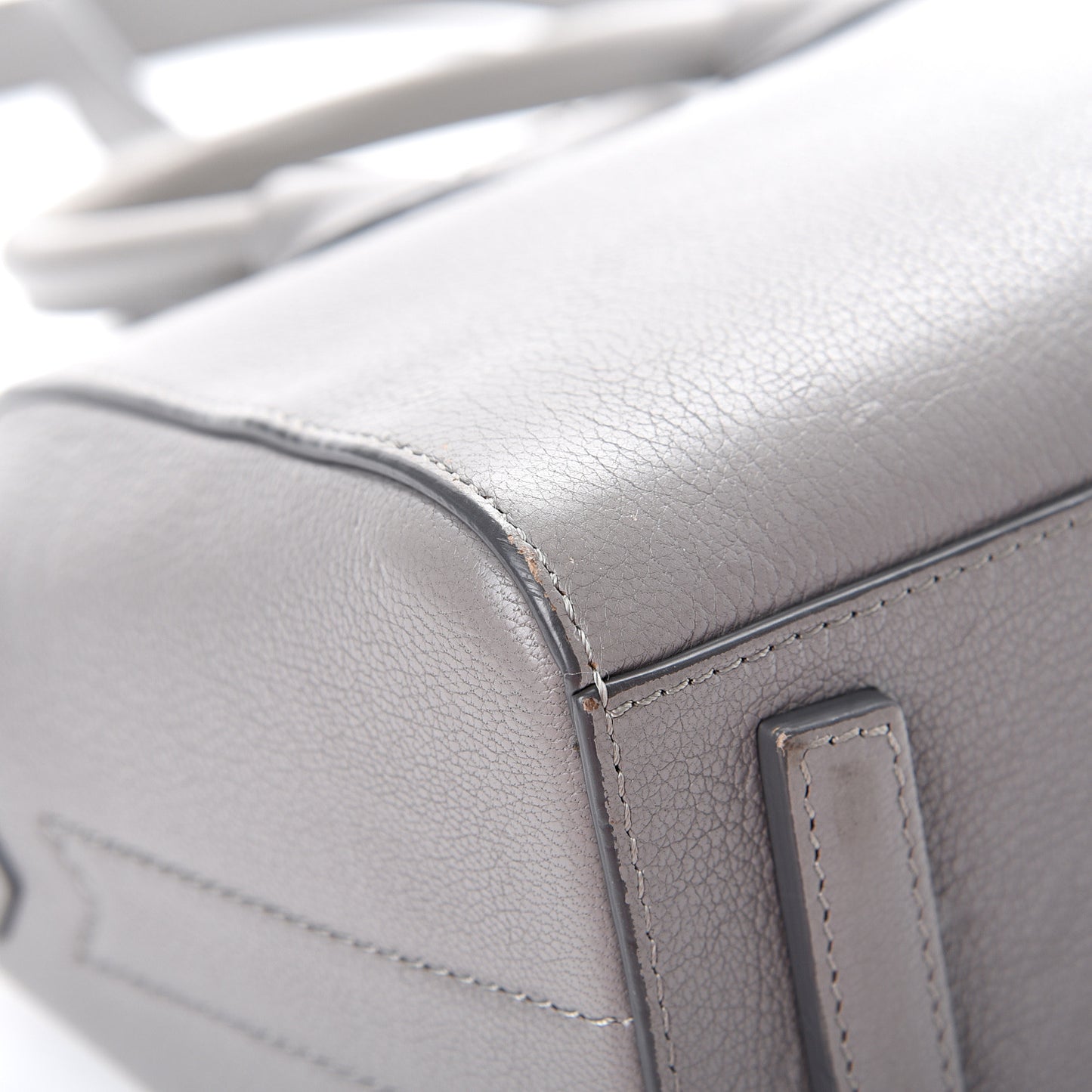 Sugar Goatskin Mini Antigona Pearl Grey