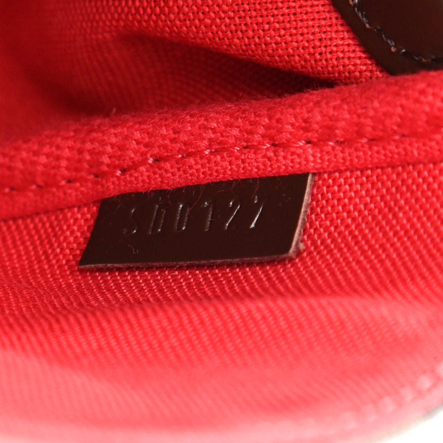 Damier Ebene Favorite PM