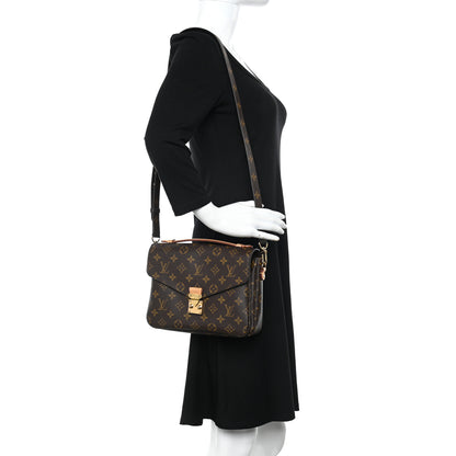 Louis Vuitton Monogram Pochette Metis 2 of 12