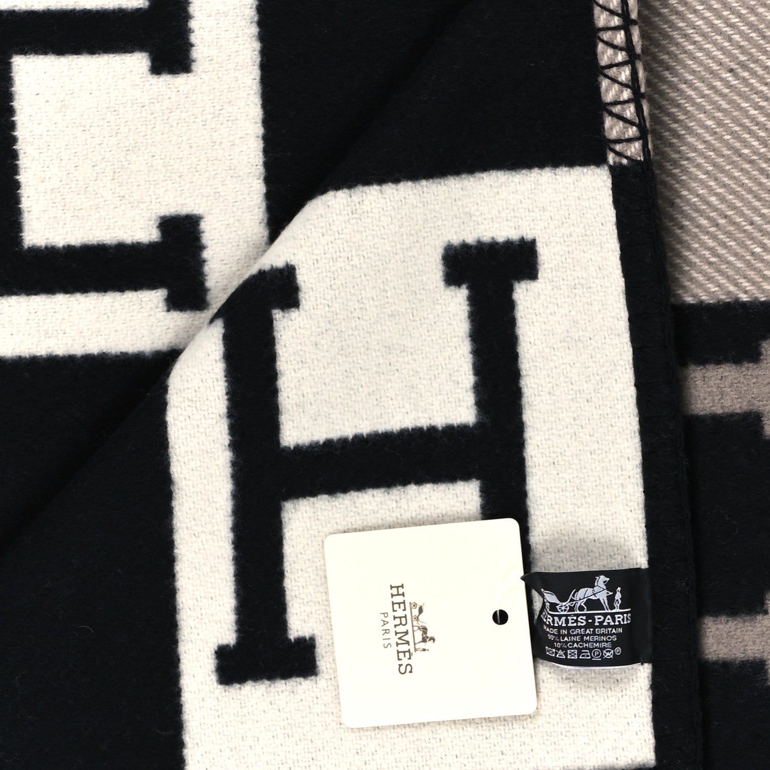 Hermes Wool Cashmere Avalon Blanket Ecru Gris Fonce 3 of 3