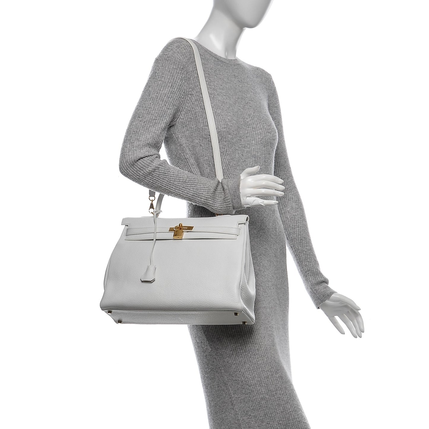 Taurillon Clemence Kelly Retourne 35 White