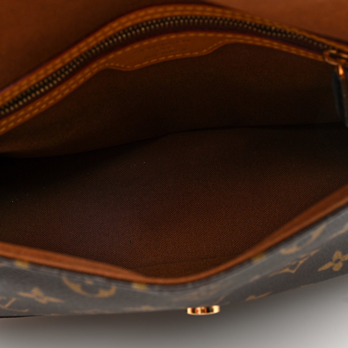 Monogram Mini Looping