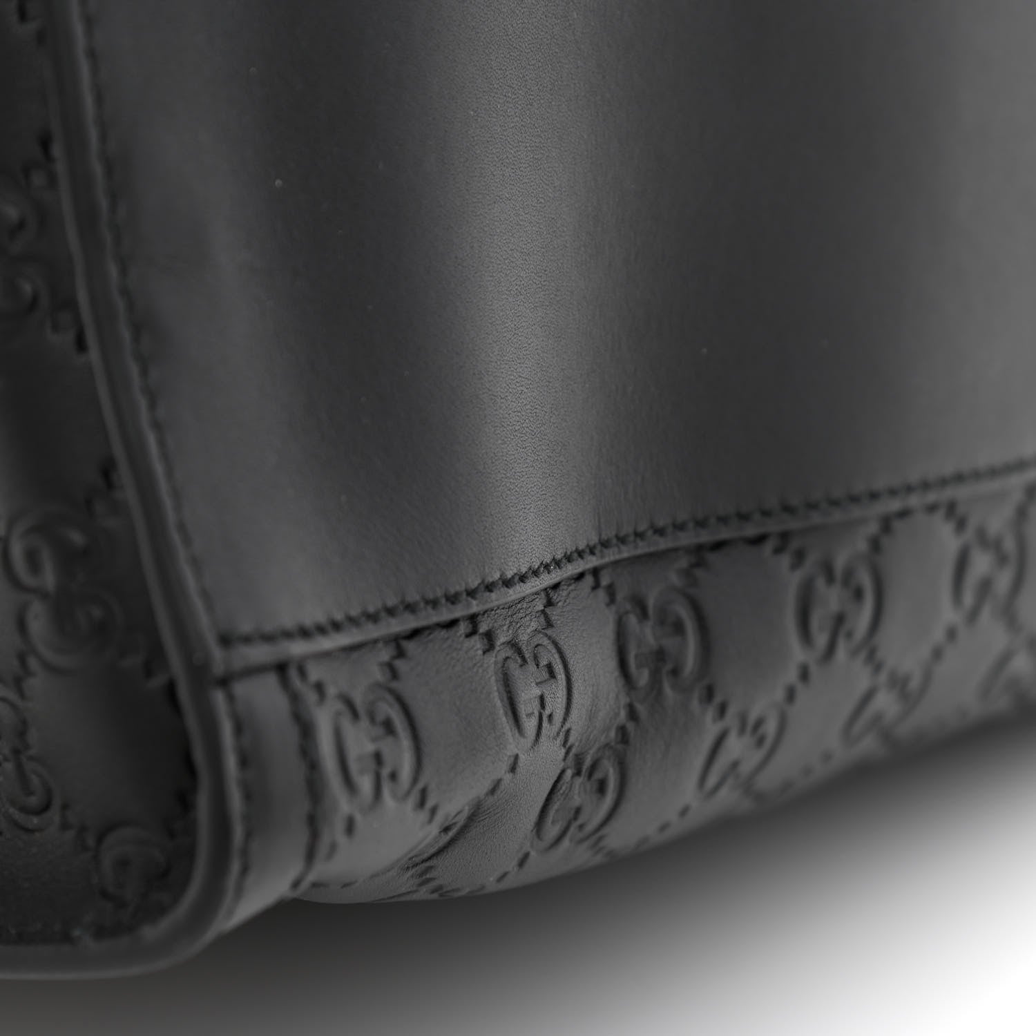 Gucci Guccissima Medium Padlock Tote Black 11 of 11