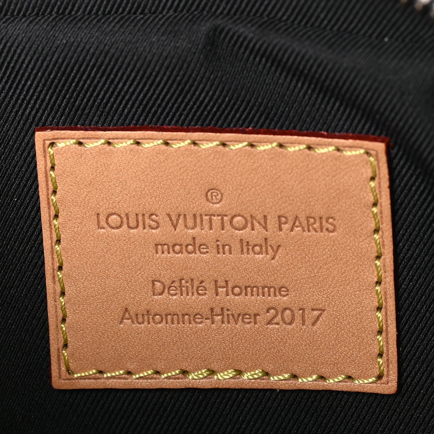 Louis Vuitton X SUPREME Canvas Camouflage Bumbag 5 of 7