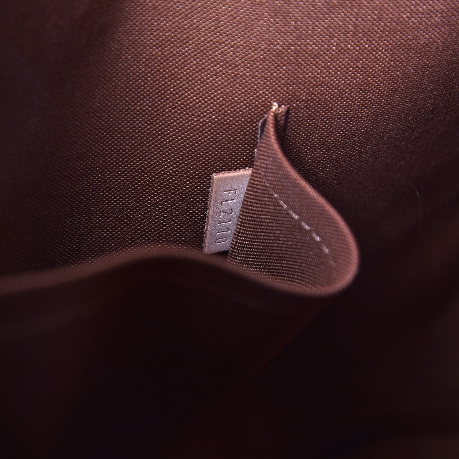 Louis Vuitton Monogram Alma GM 8 of 10