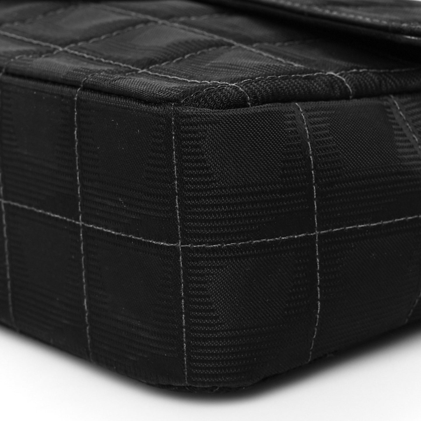 Nylon Medium Travel Flap Black