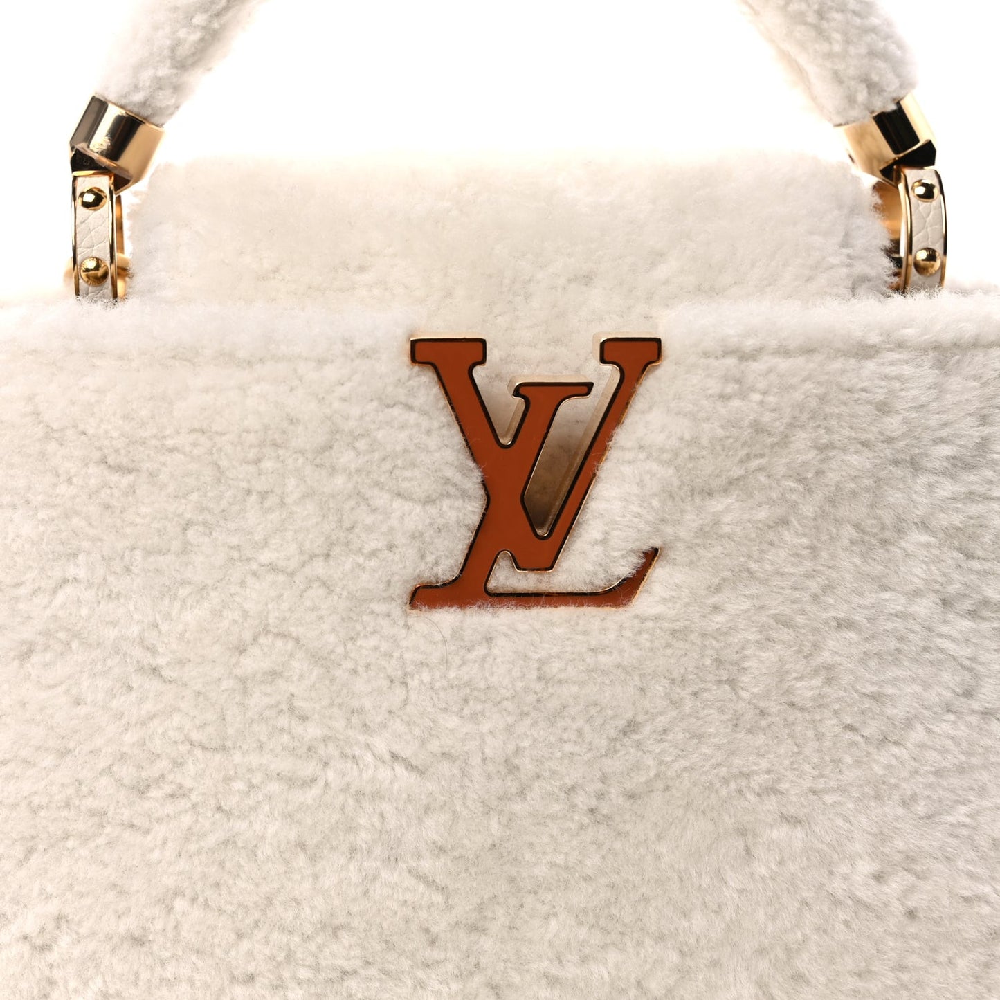 Shearling Calfskin Capucines BB White
