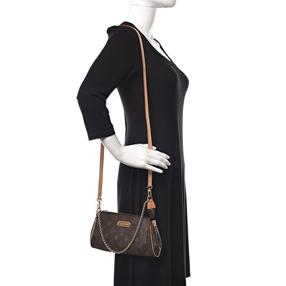 Louis Vuitton Monogram Eva Clutch 2 of 10