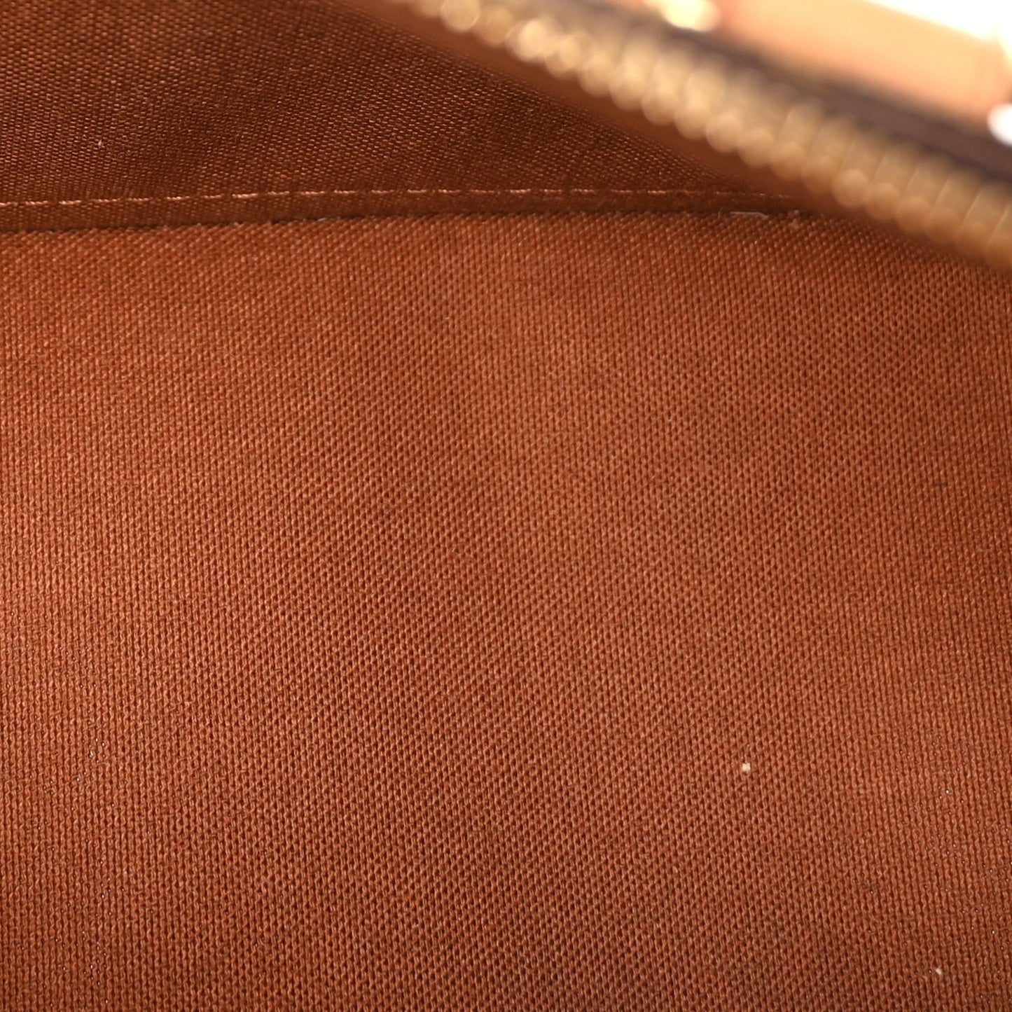Monogram Alma BB
