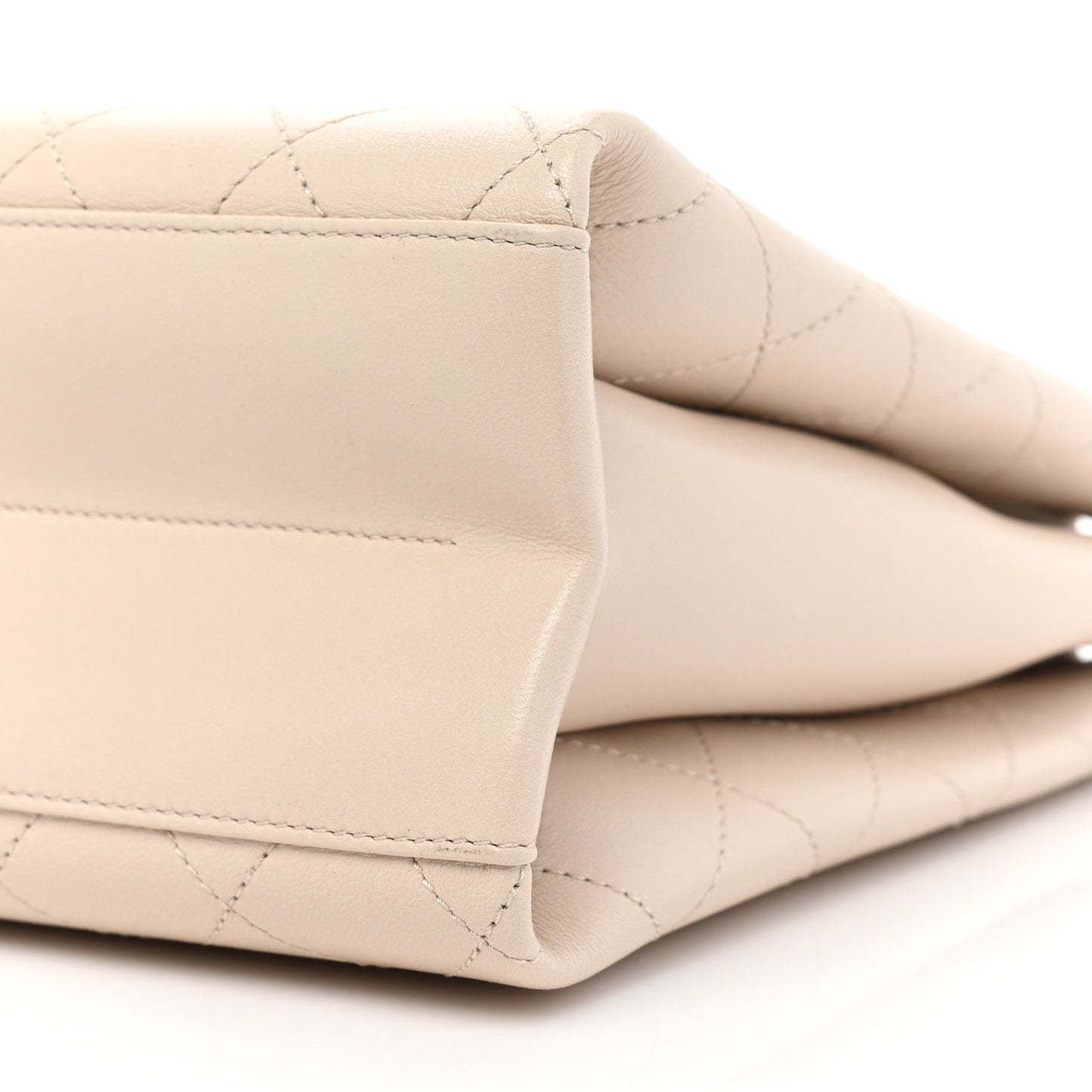 Lambskin Stitched Large Coco Luxe Tote White