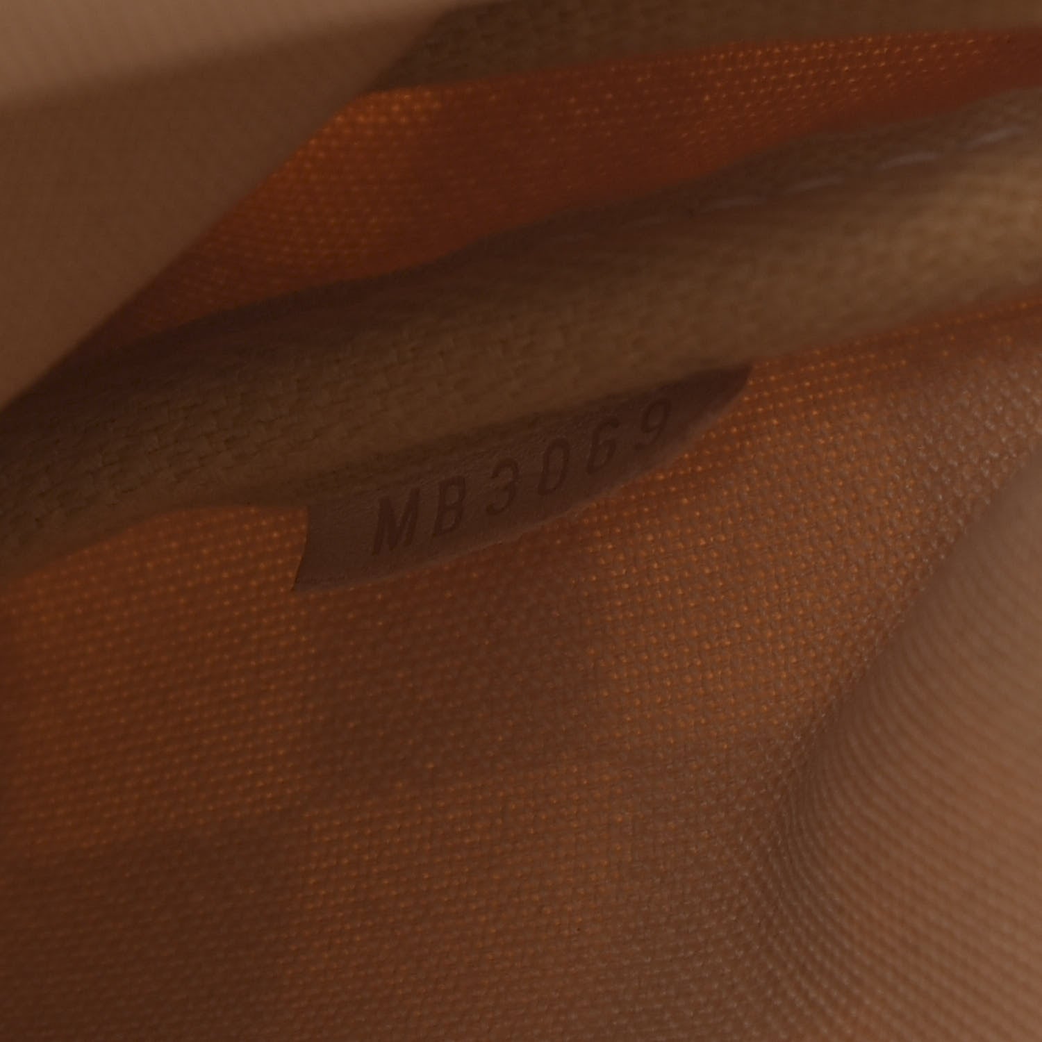 Louis Vuitton Damier Azur Saumur MM 10 of 11