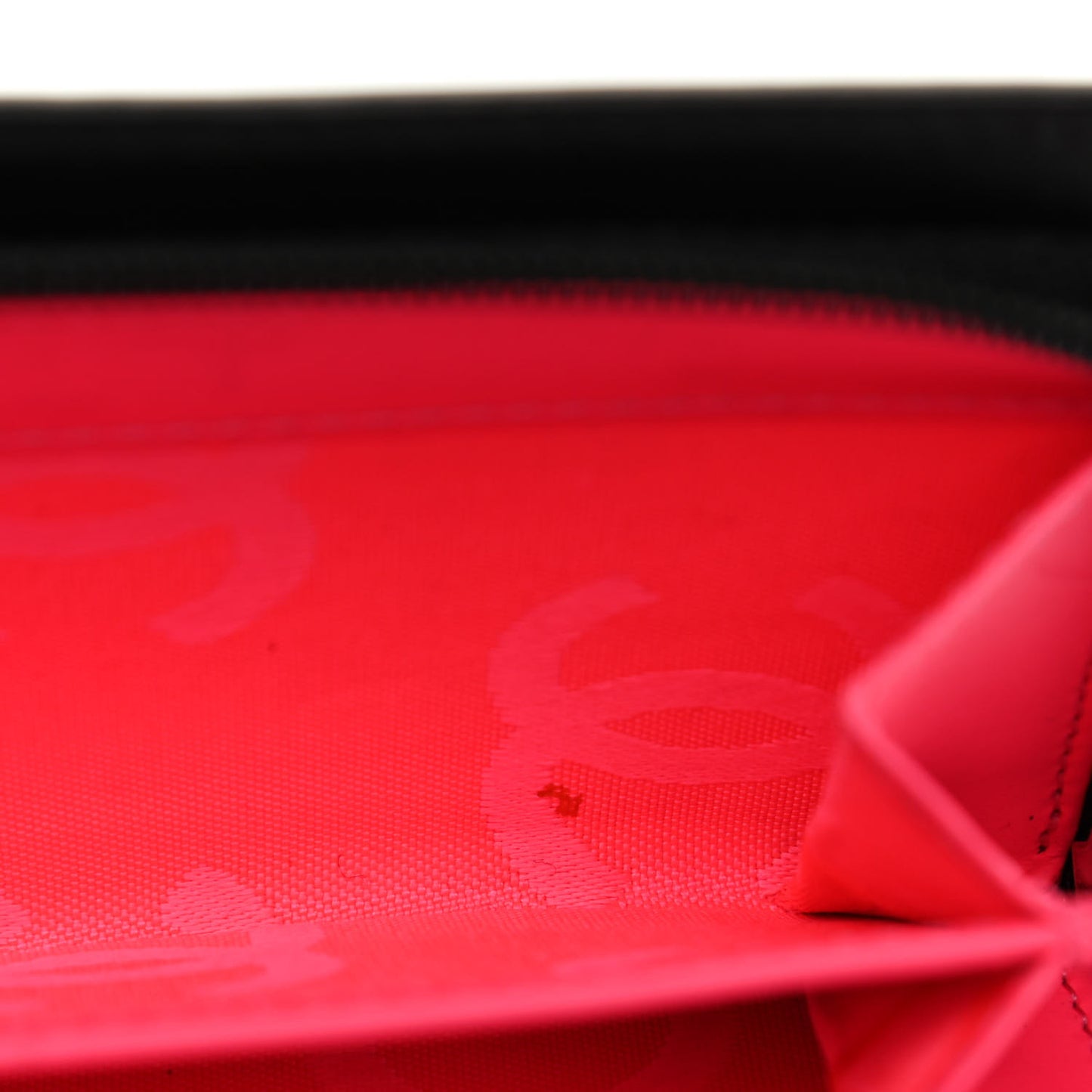 Calfskin Cambon Zipped Pocket Wallet Black