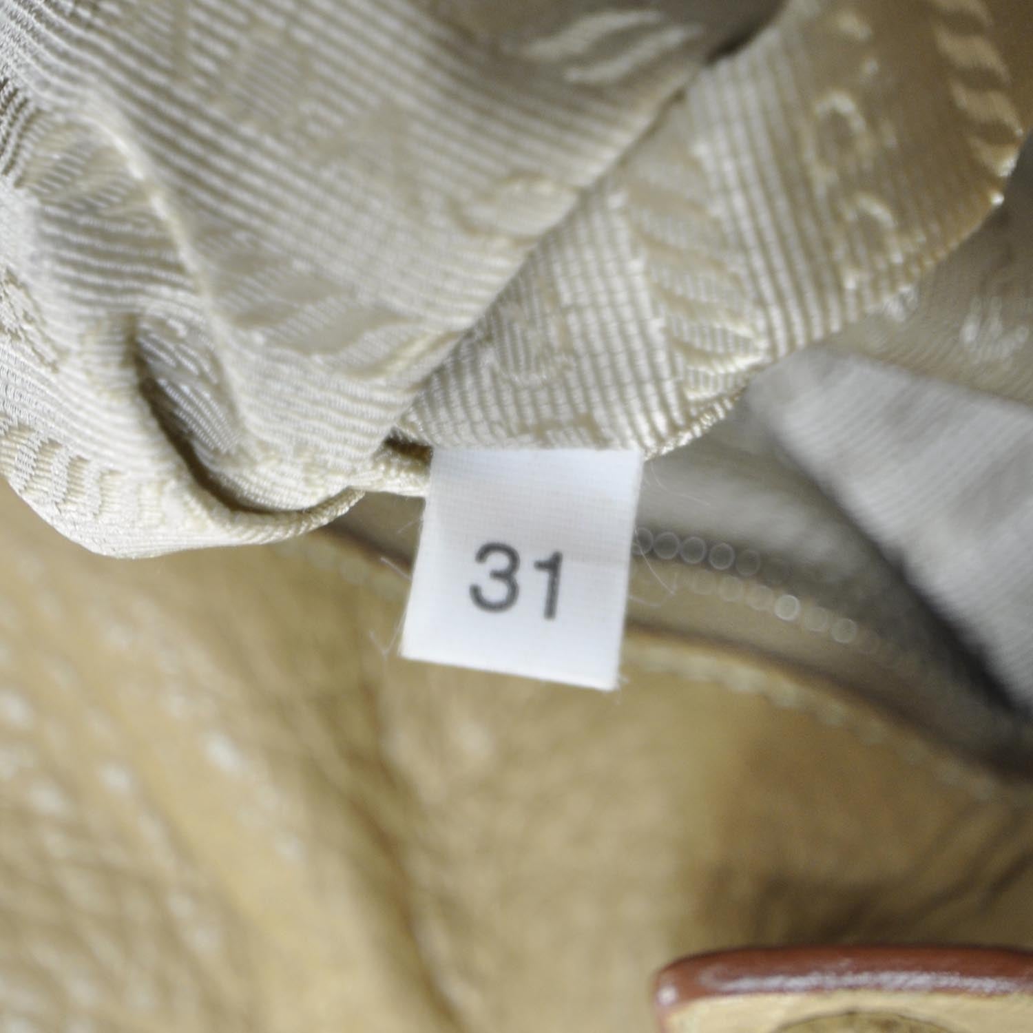 Prada Vitello Daino Logo Shoulder Bag 9 of 10