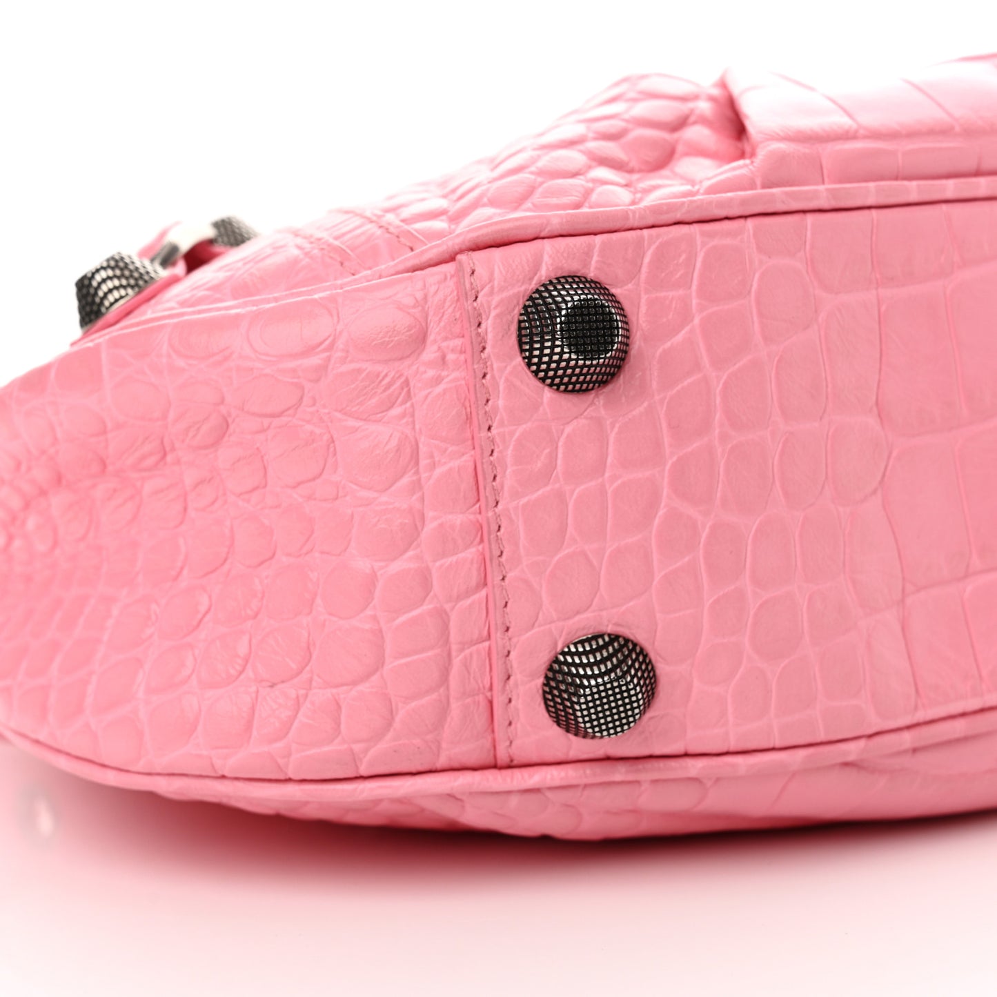 Extra Supple Calfskin Crocodile Embossed Small Le Cagole Shoulder Bag Sweet Pink