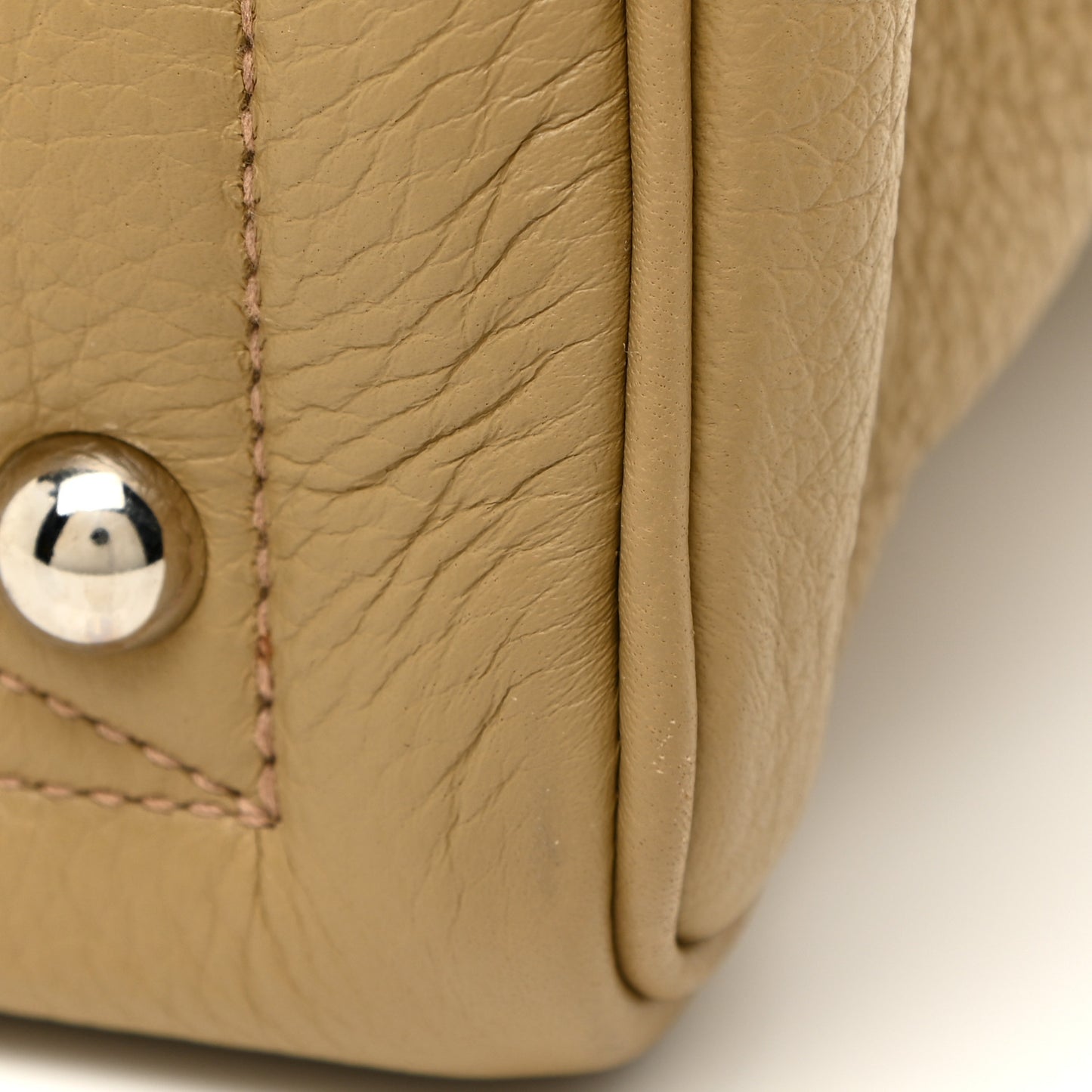 Taurillon Clemence Victoria II 35 Camel