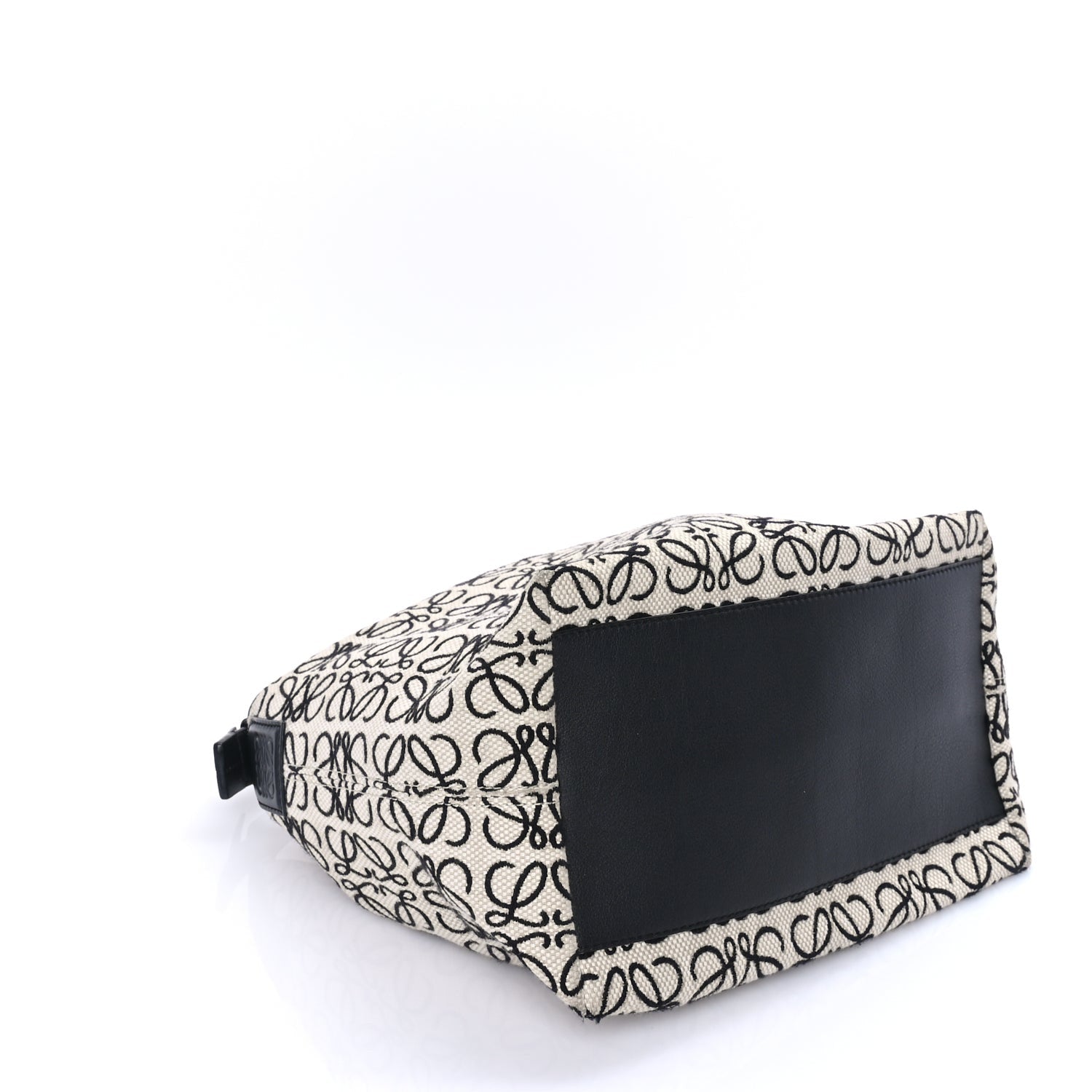 Loewe Jacquard Anagram Calfskin Large Cubi Bag Ecru Black 7 of 7