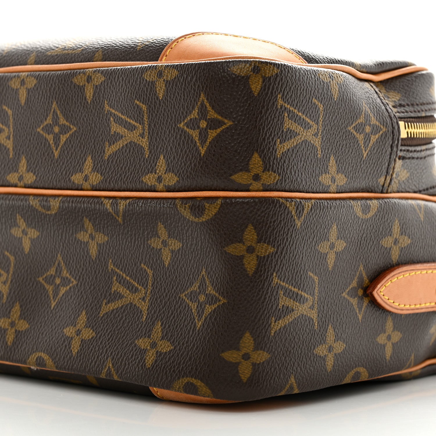 Louis Vuitton Monogram Nil 28 9 of 9