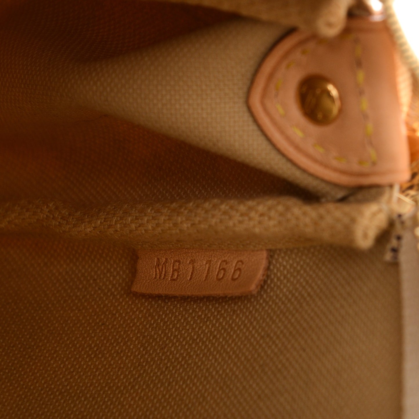 Damier Azur Eva Clutch