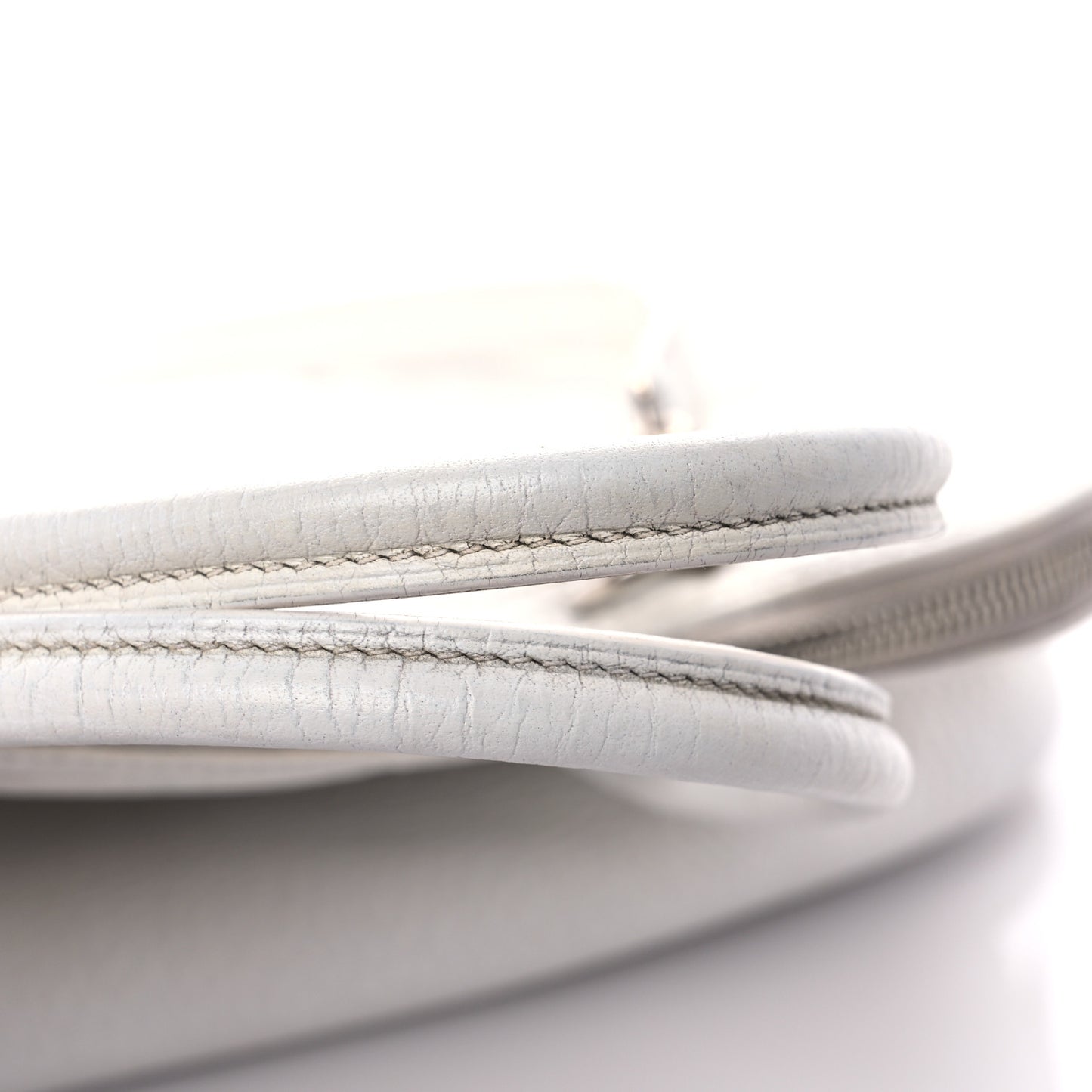 Taurillon Clemence Bolide 35 White