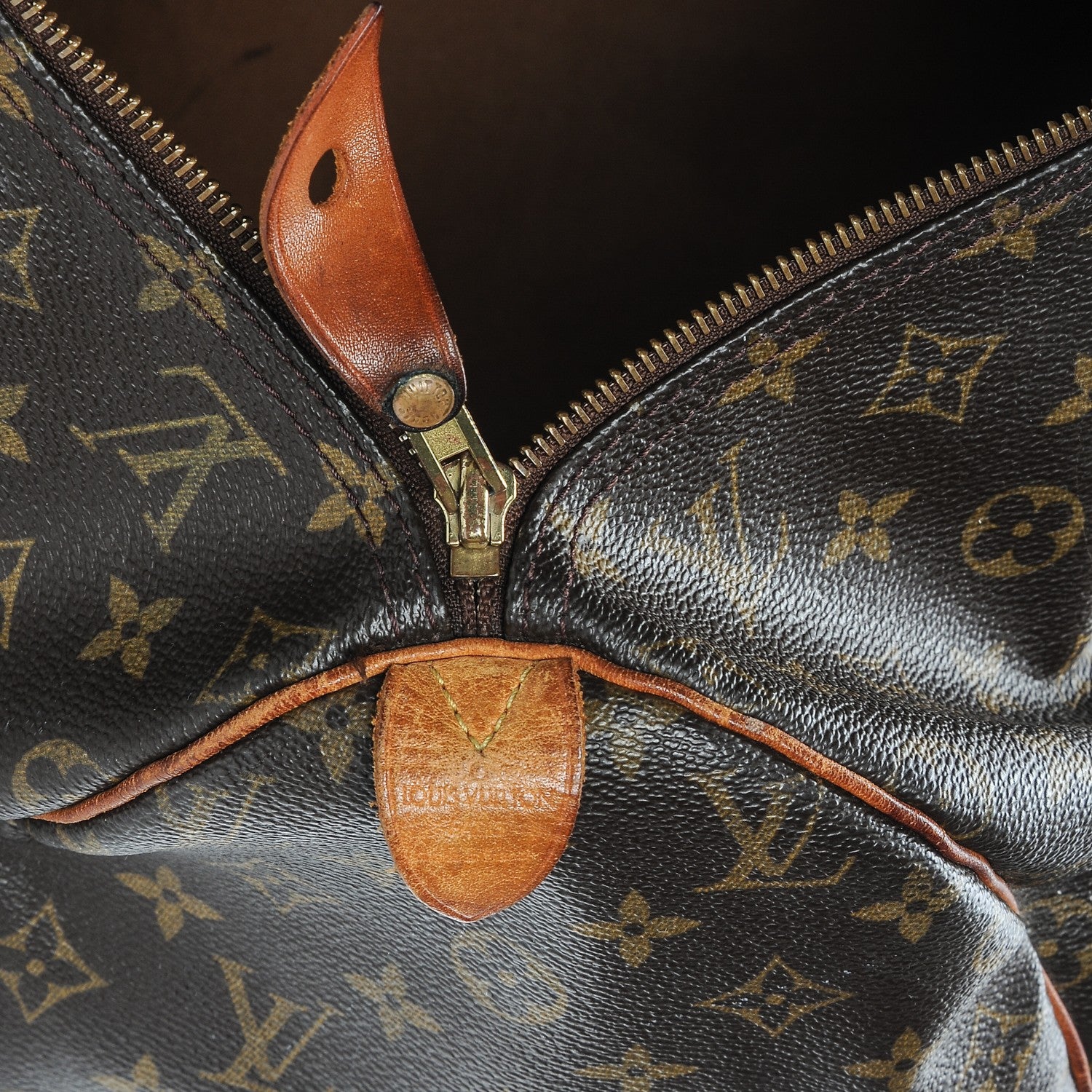 Louis Vuitton Monogram Speedy 40 8 of 18