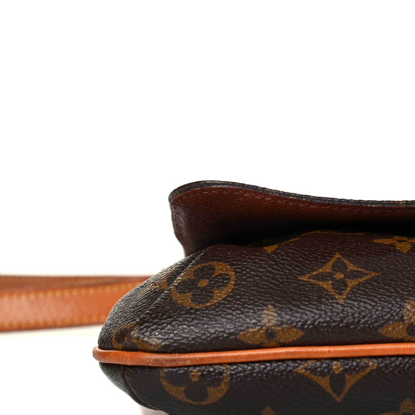 Monogram Musette Salsa