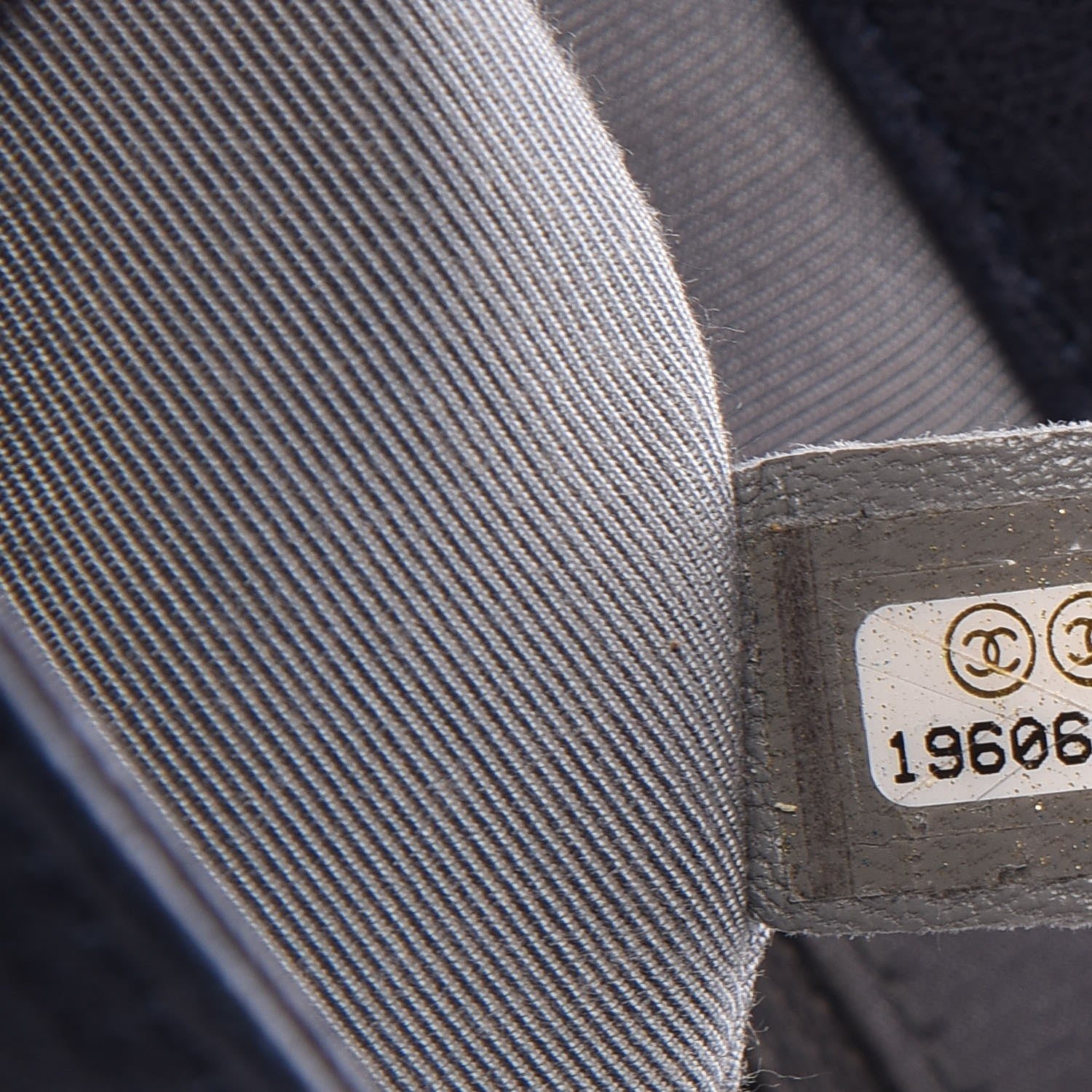 Chanel Washed Lambskin Quilted Medium Chain Around Messenger Blue 8 of 9