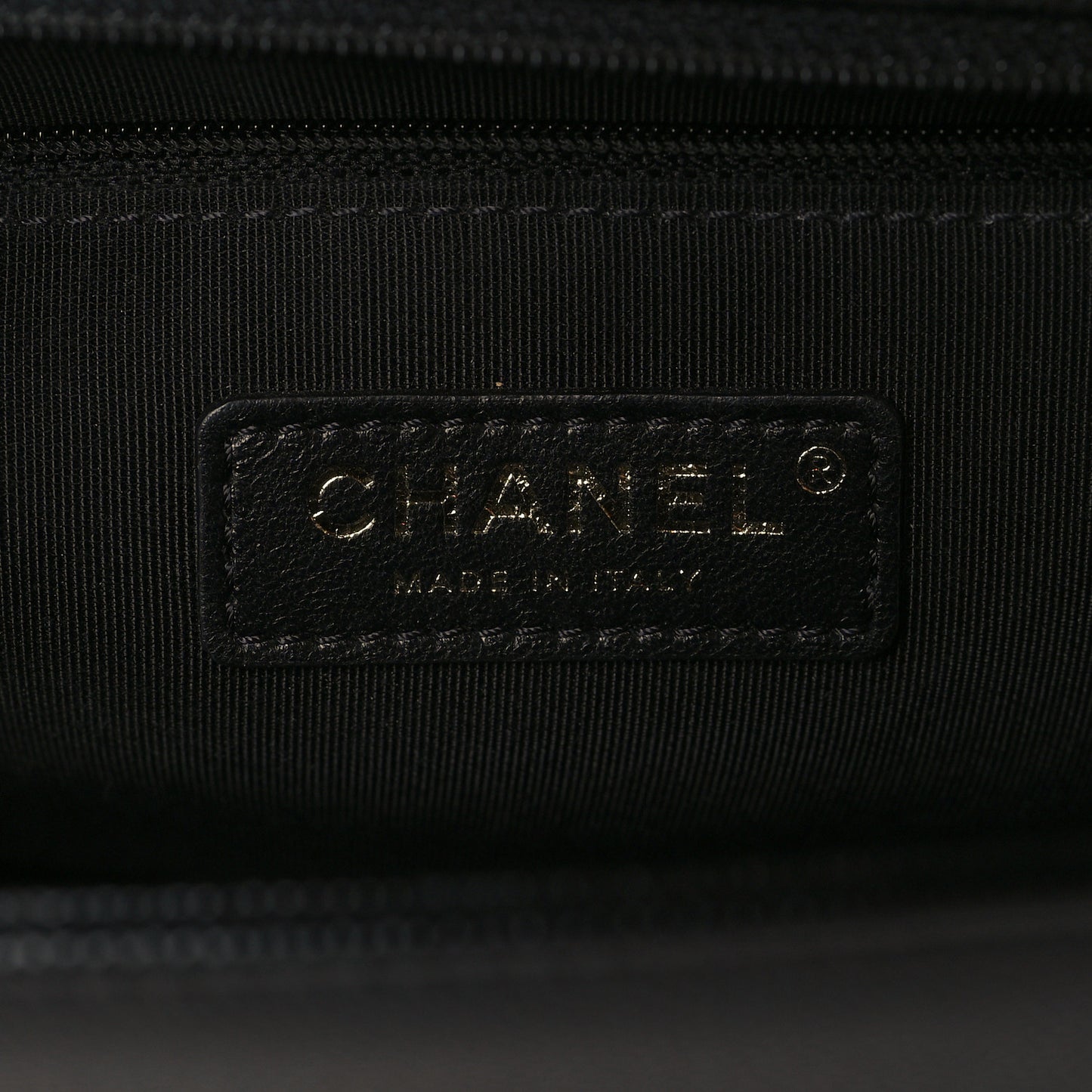 Caviar Quilted New Medium Boy Flap Black