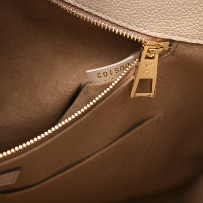 Louis Vuitton Empreinte Monogram Giant Onthego GM Creme 7 of 11