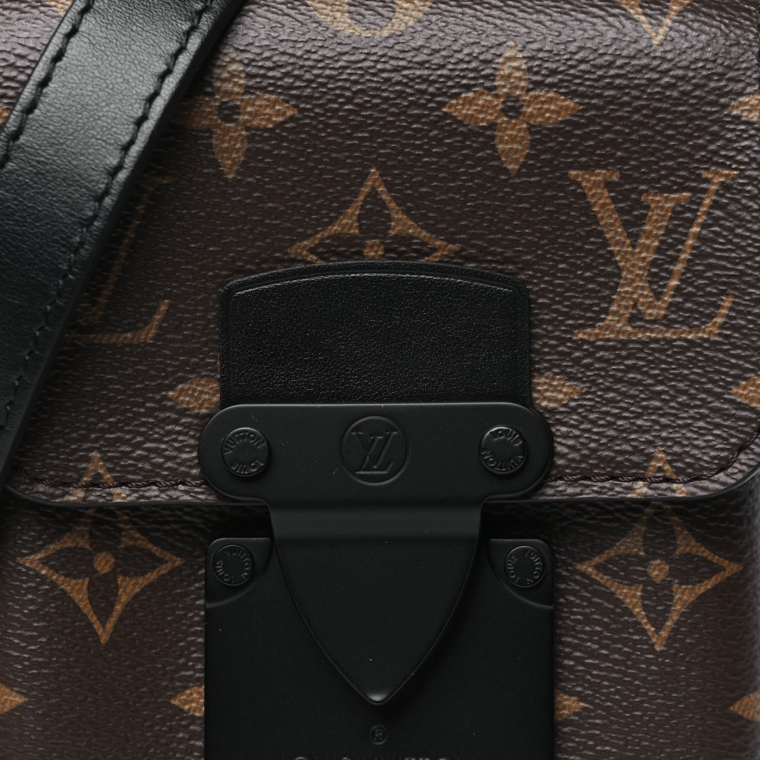 Louis Vuitton Monogram S Lock Vertical Wearable Wallet 7 of 9