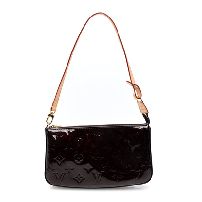 Louis Vuitton Vernis Pochette Accessories NM Amarante 1 of 8