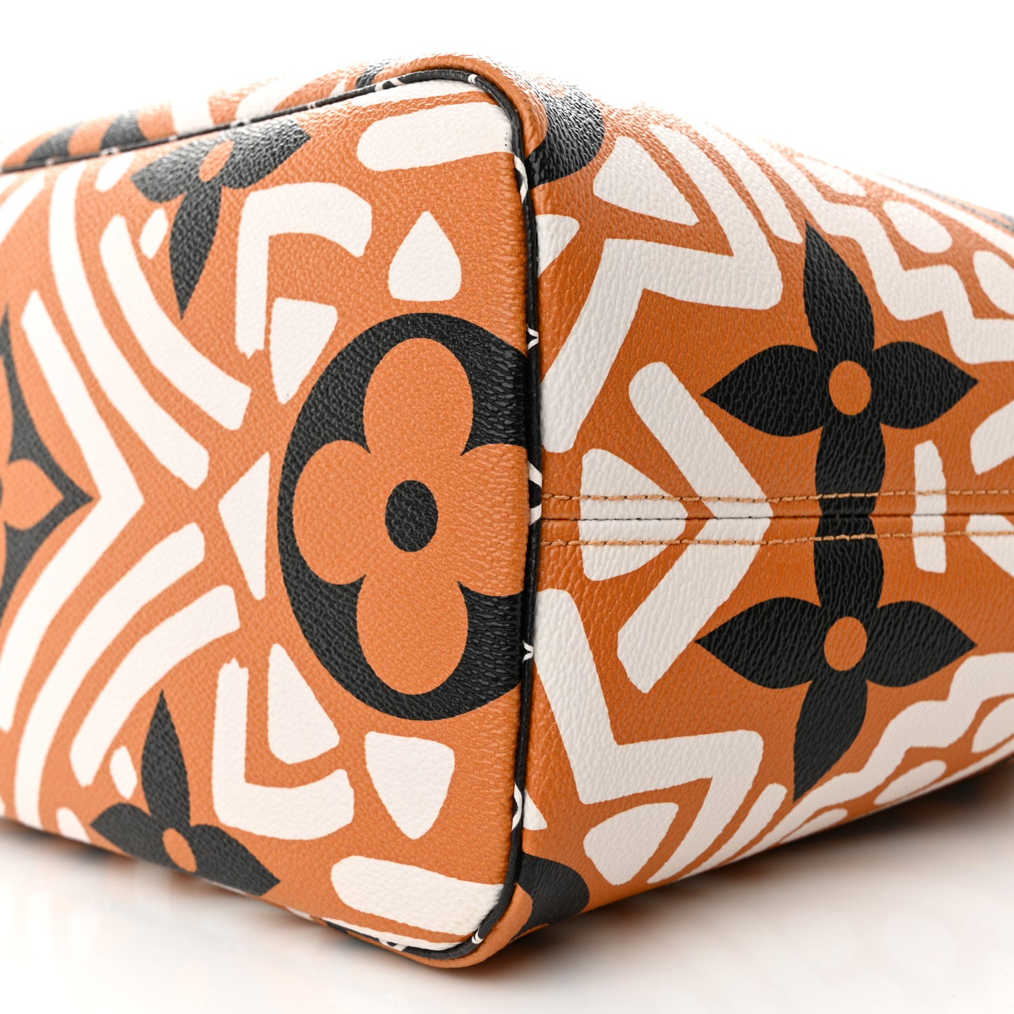 Monogram Giant Crafty Neverfull MM Creme Caramel