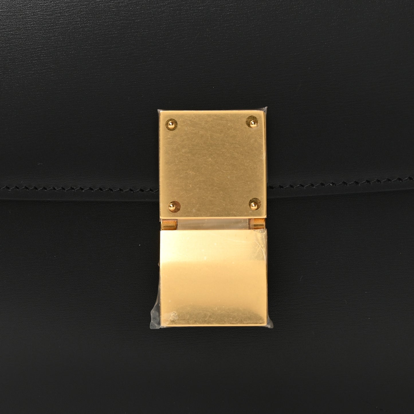 Box Calfskin Medium Classic Box Flap Bag Black