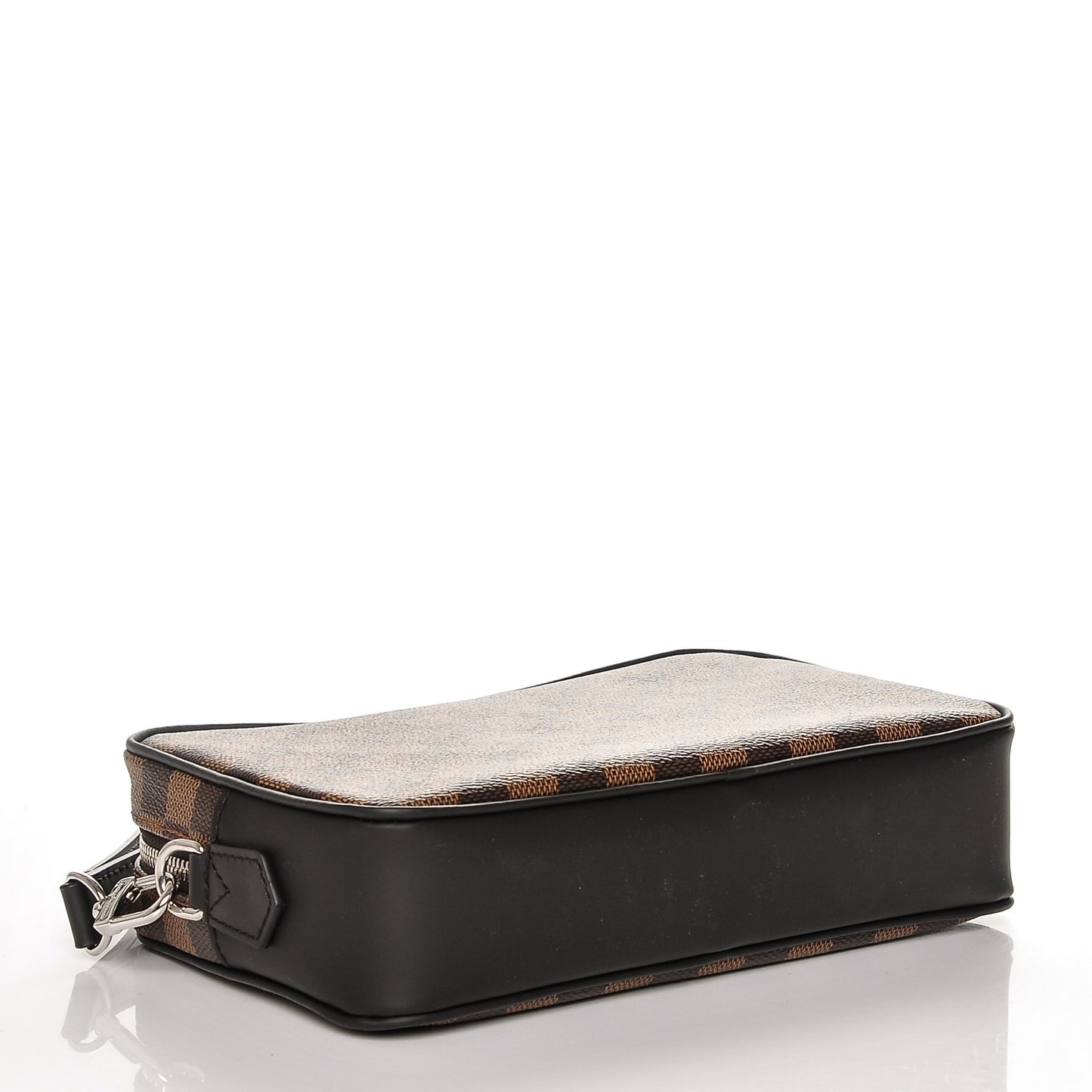 Damier Ebene Kasai Clutch