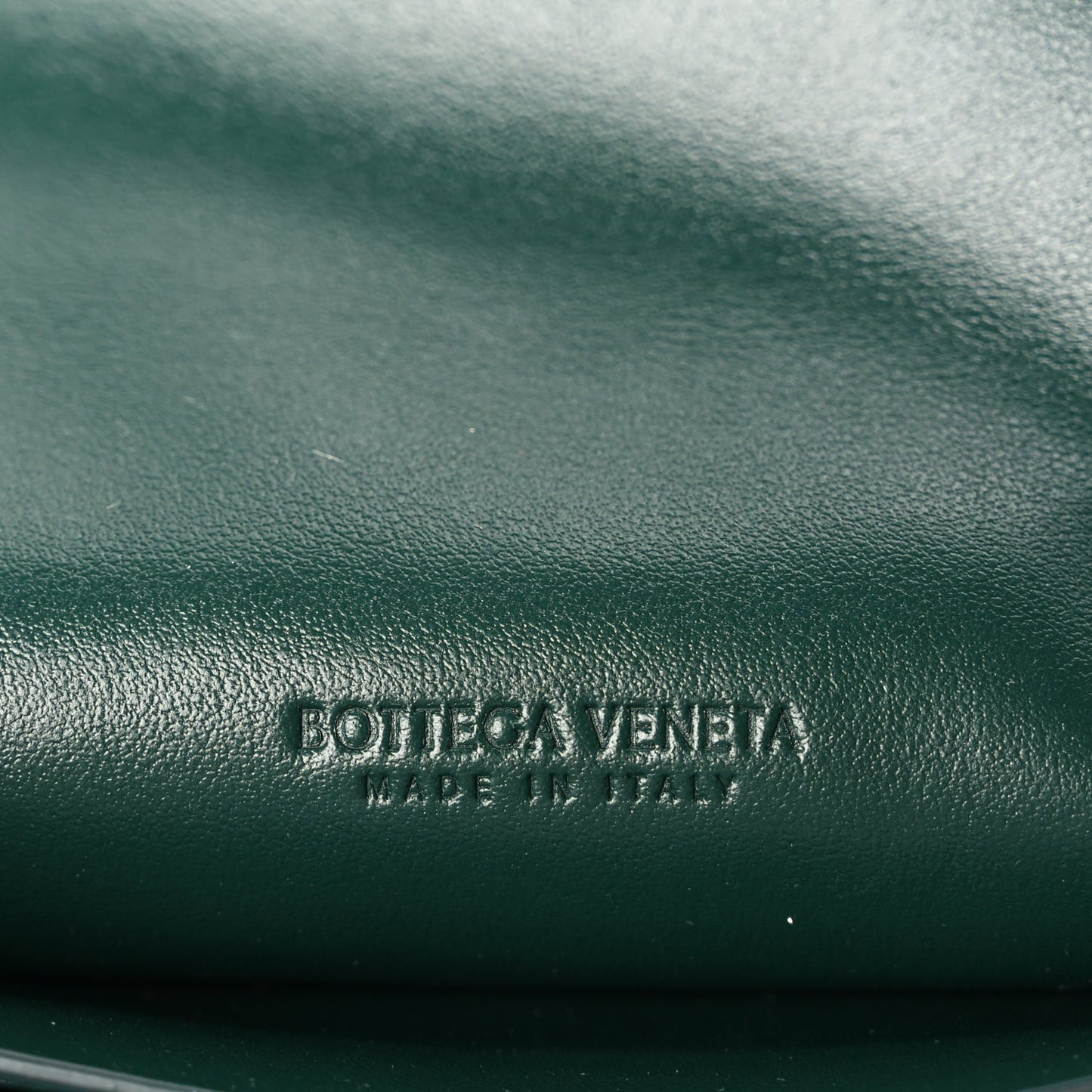 Nappa Intrecciato Long Andiamo Top Handle Clutch Emerald Green