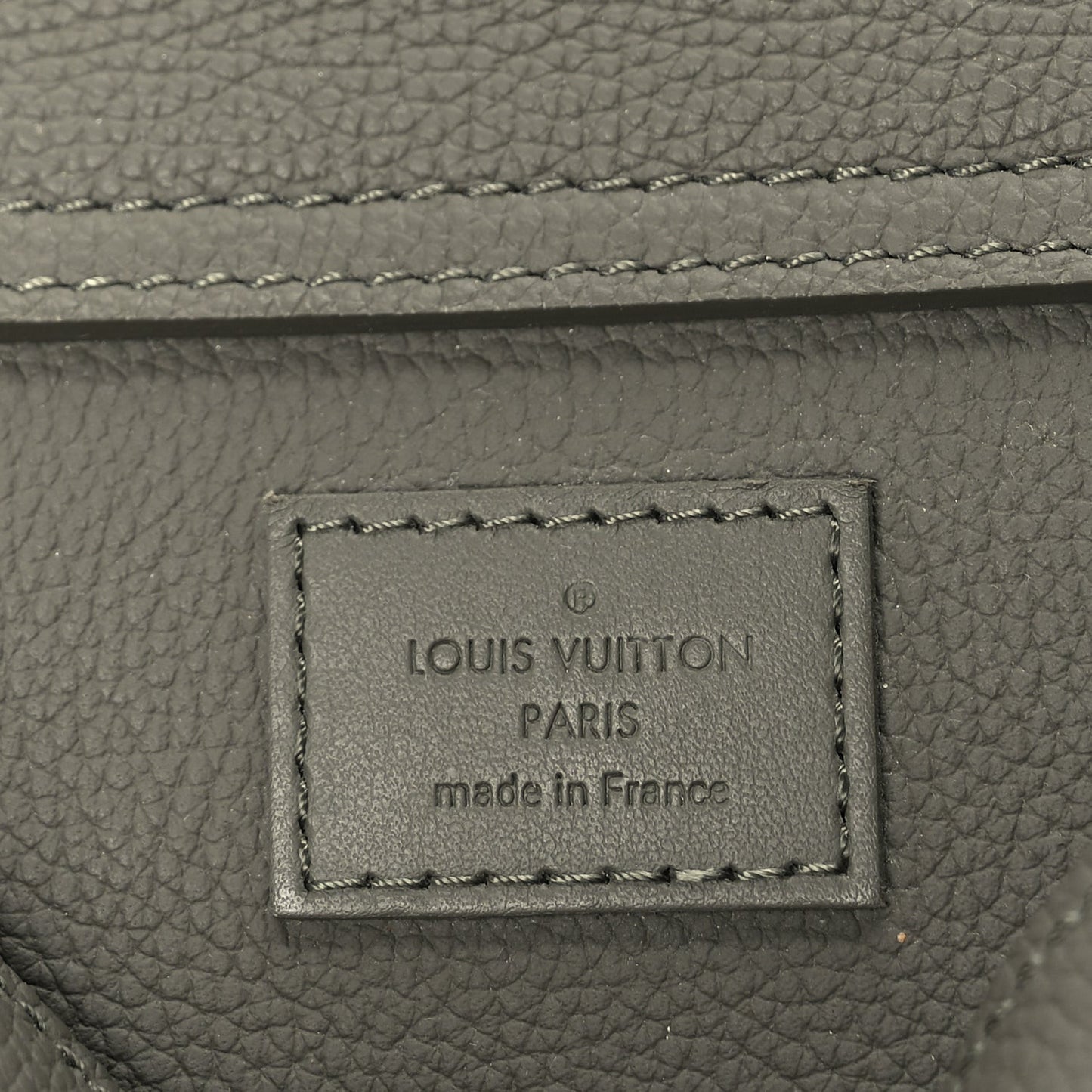 Grained Calfskin Aerogram Takeoff Sling  Khaki