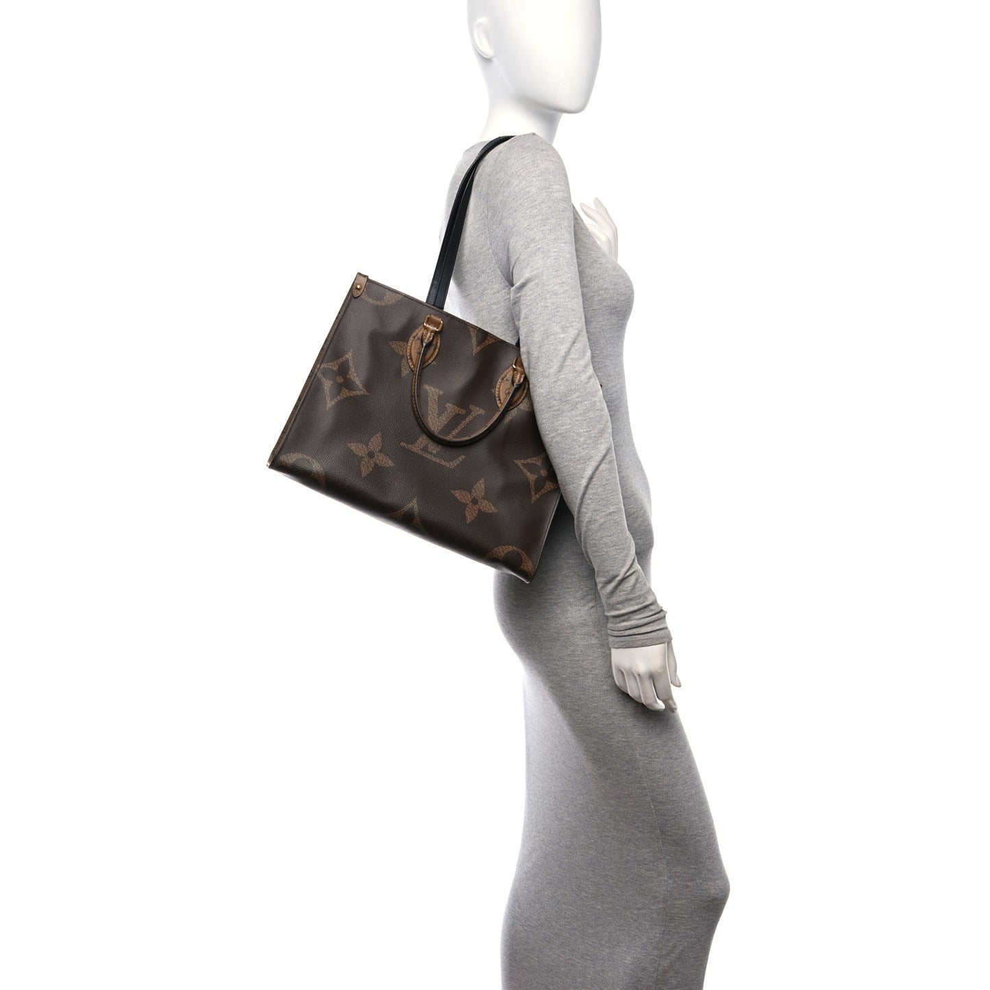 Reverse Monogram Giant Onthego MM